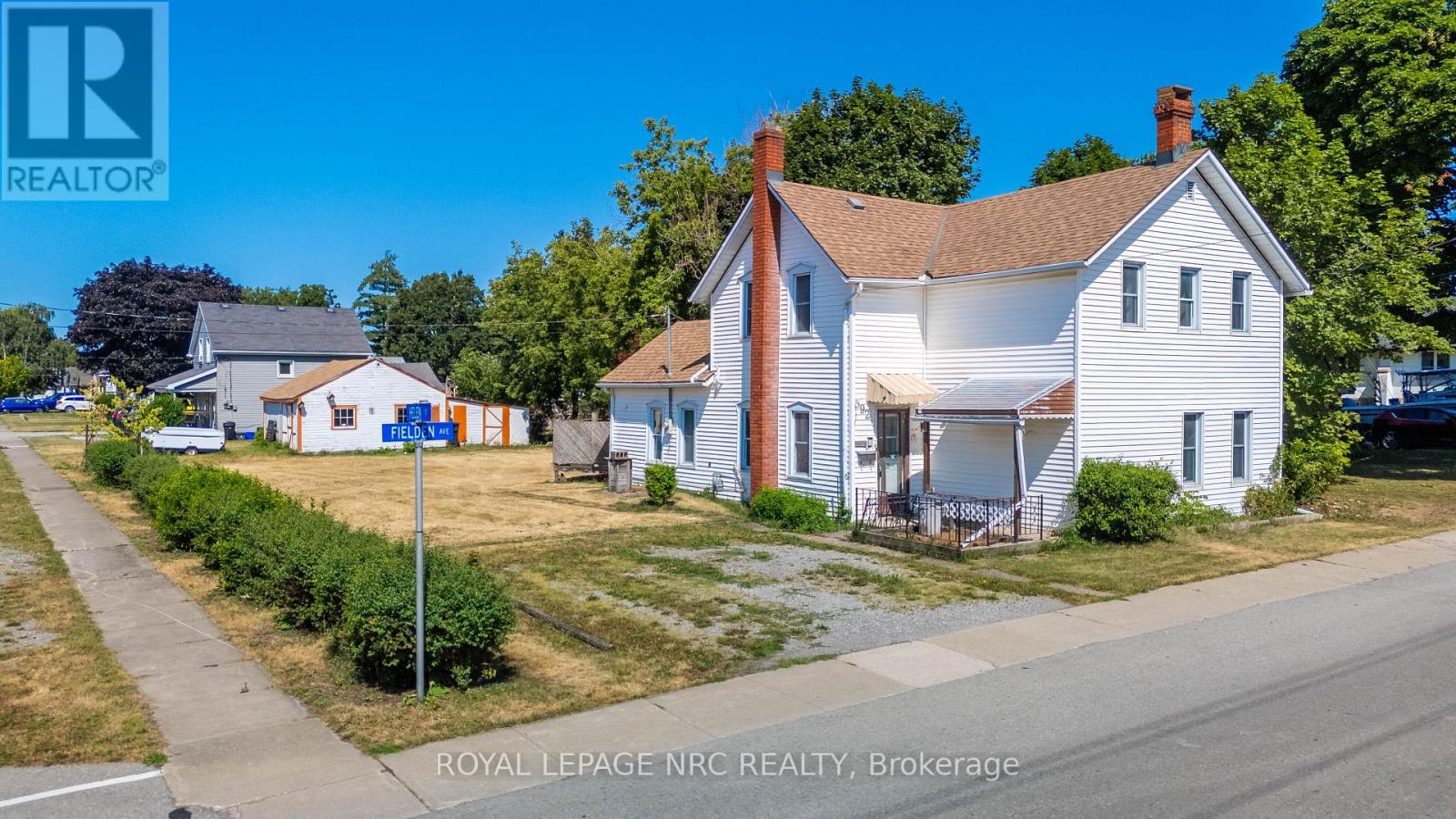 592 FIELDEN AVENUE, Port Colborne, Ontario