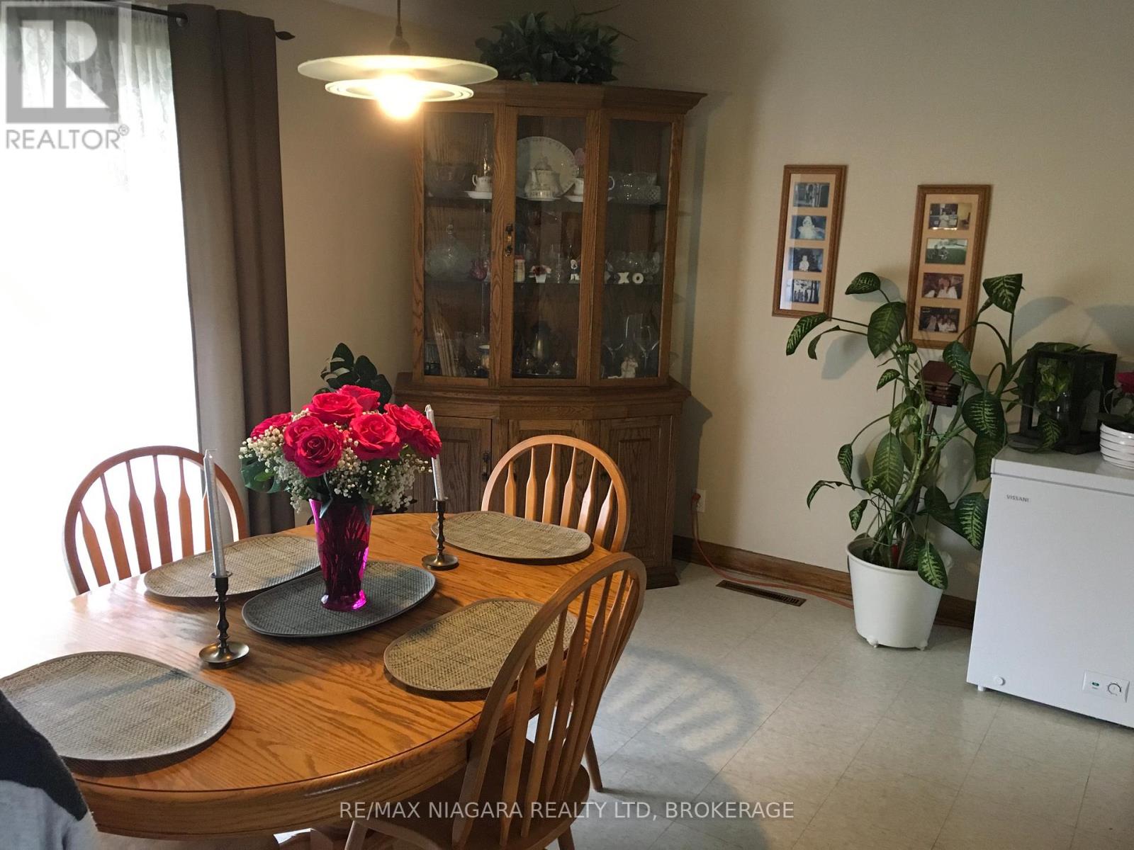 4577 Drummond Road, Niagara Falls, Ontario  L2E 6C8 - Photo 13 - X13619196