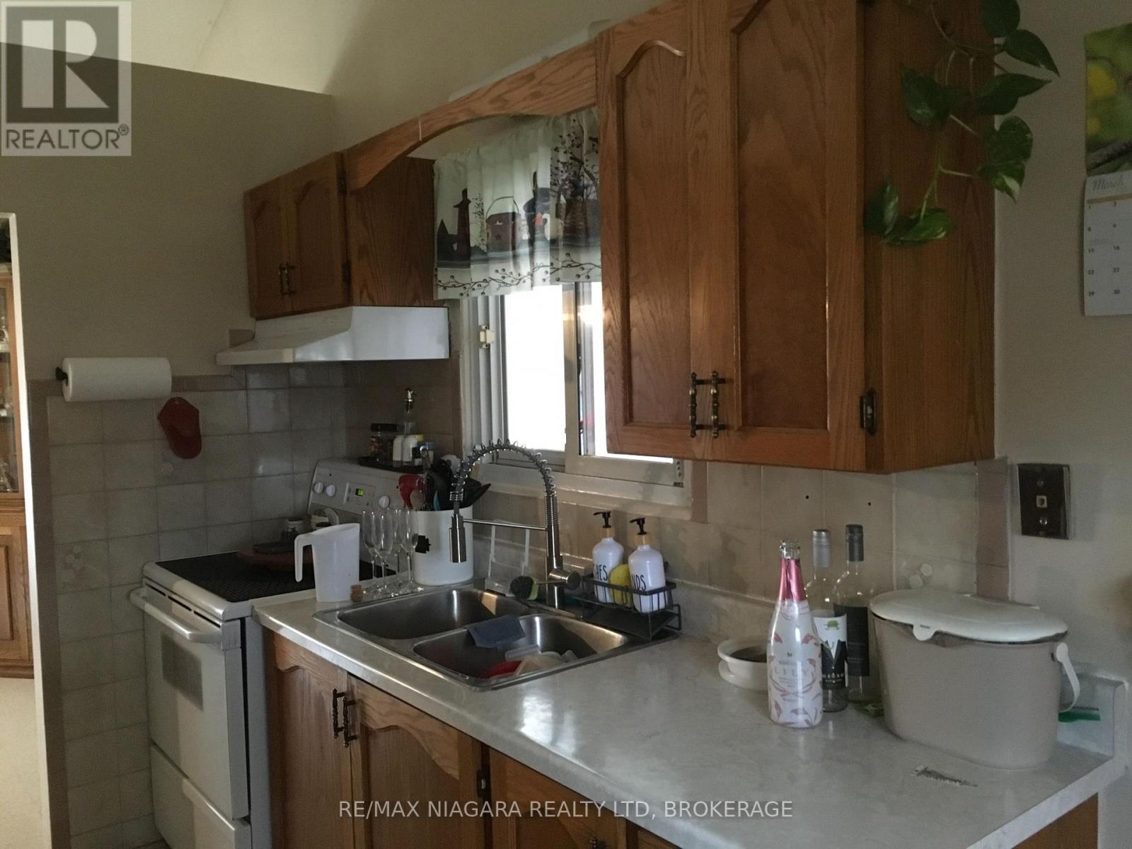 4577 Drummond Road, Niagara Falls, Ontario  L2E 6C8 - Photo 22 - X13619196