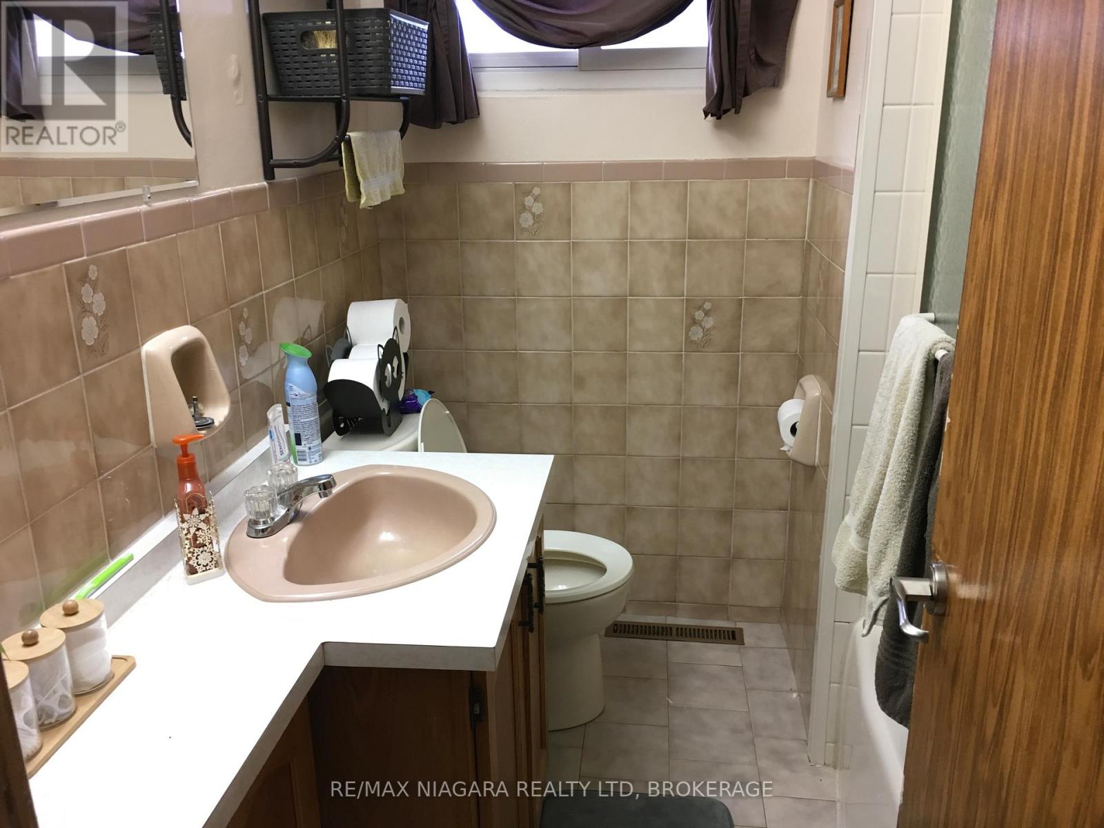 4577 Drummond Road, Niagara Falls, Ontario  L2E 6C8 - Photo 29 - X13619196