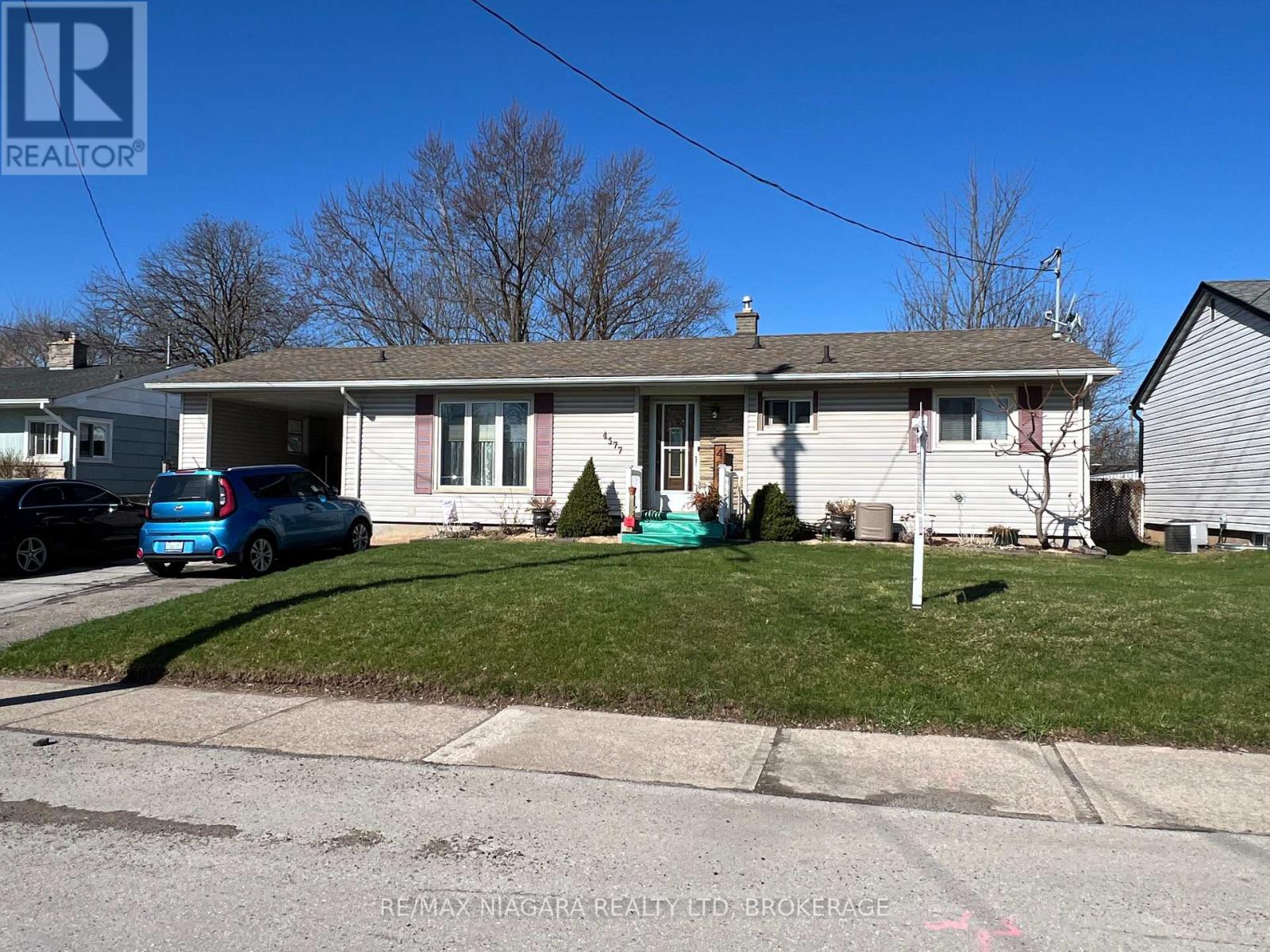 4577 Drummond Road, Niagara Falls, Ontario  L2E 6C8 - Photo 3 - X13619196