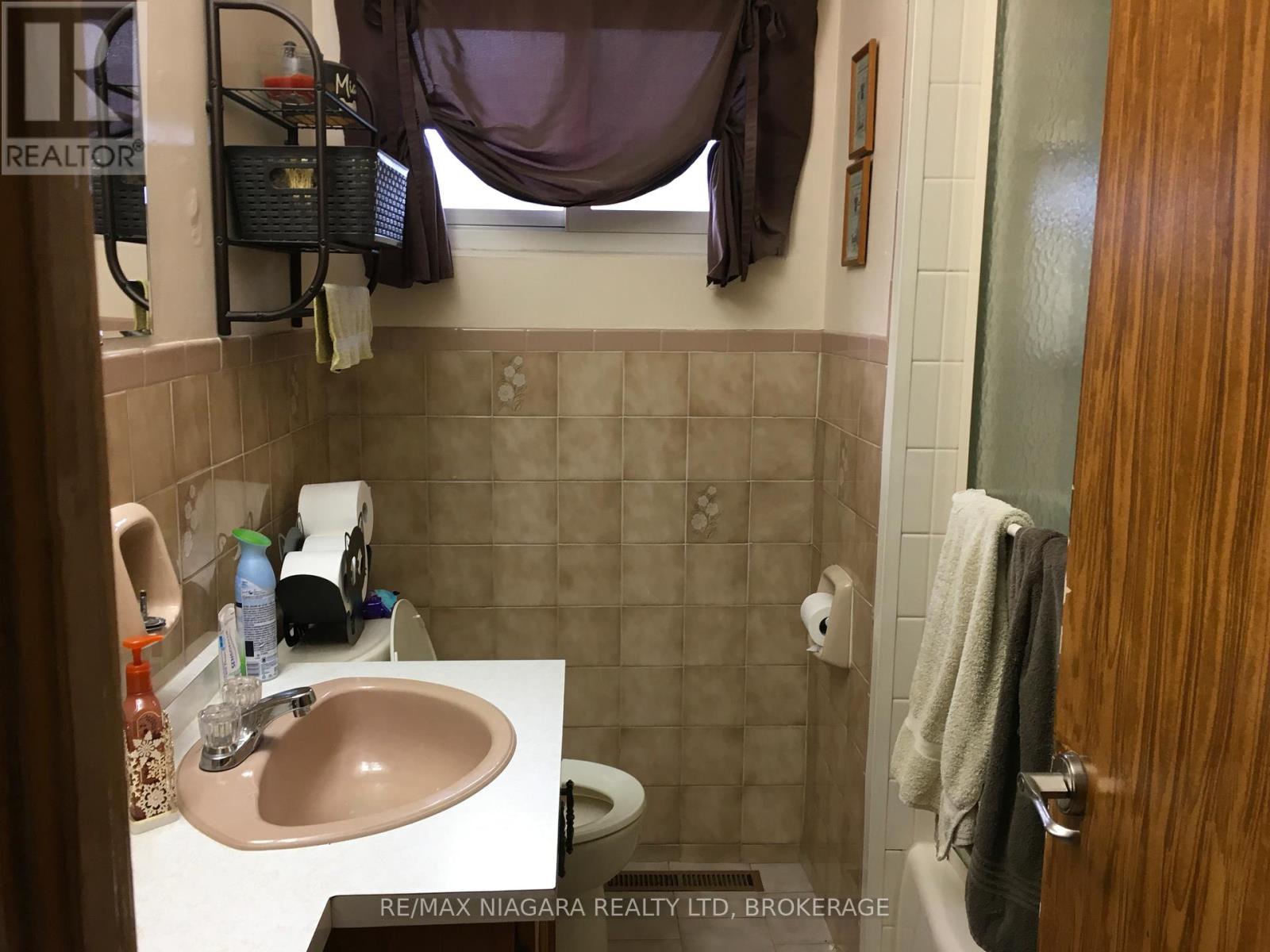 4577 Drummond Road, Niagara Falls, Ontario  L2E 6C8 - Photo 30 - X13619196