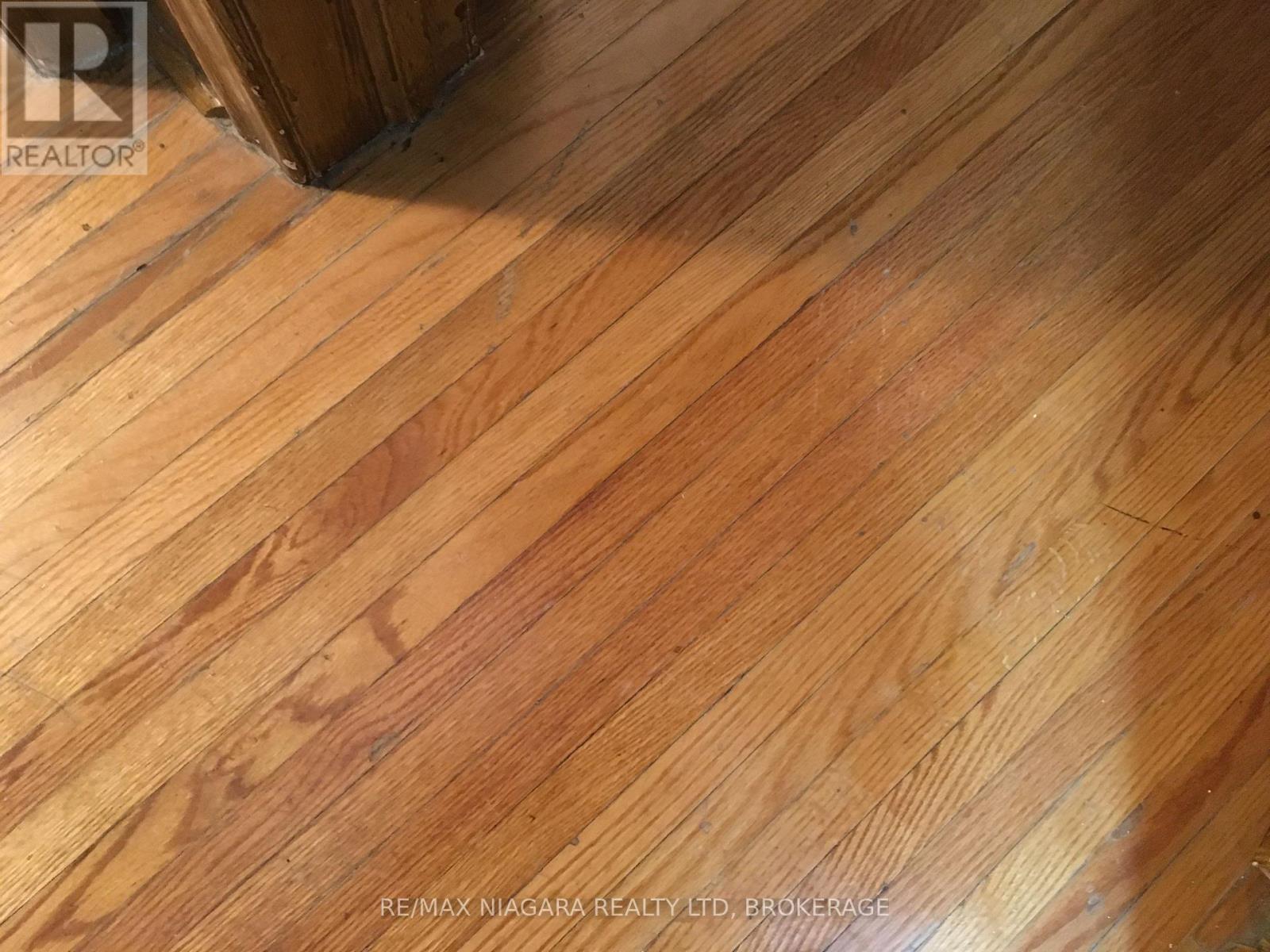 4577 Drummond Road, Niagara Falls, Ontario  L2E 6C8 - Photo 36 - X13619196