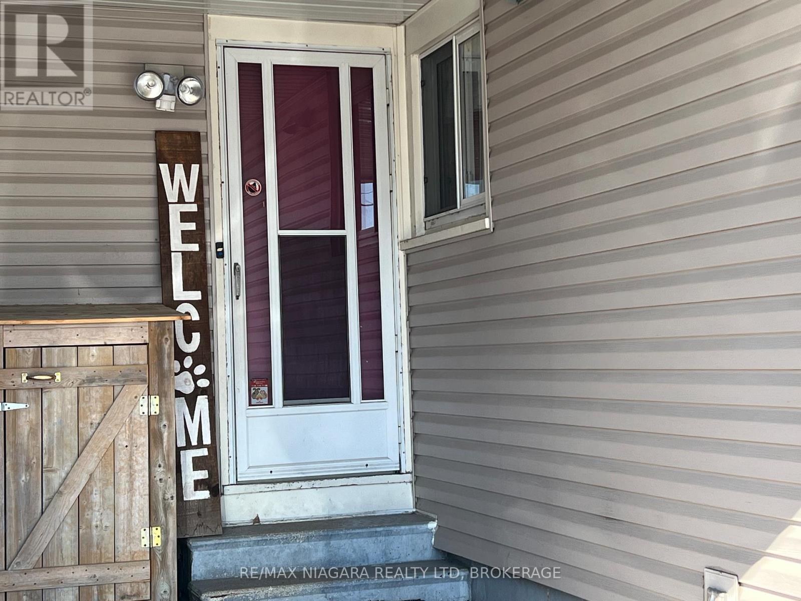 4577 Drummond Road, Niagara Falls, Ontario  L2E 6C8 - Photo 4 - X13619196