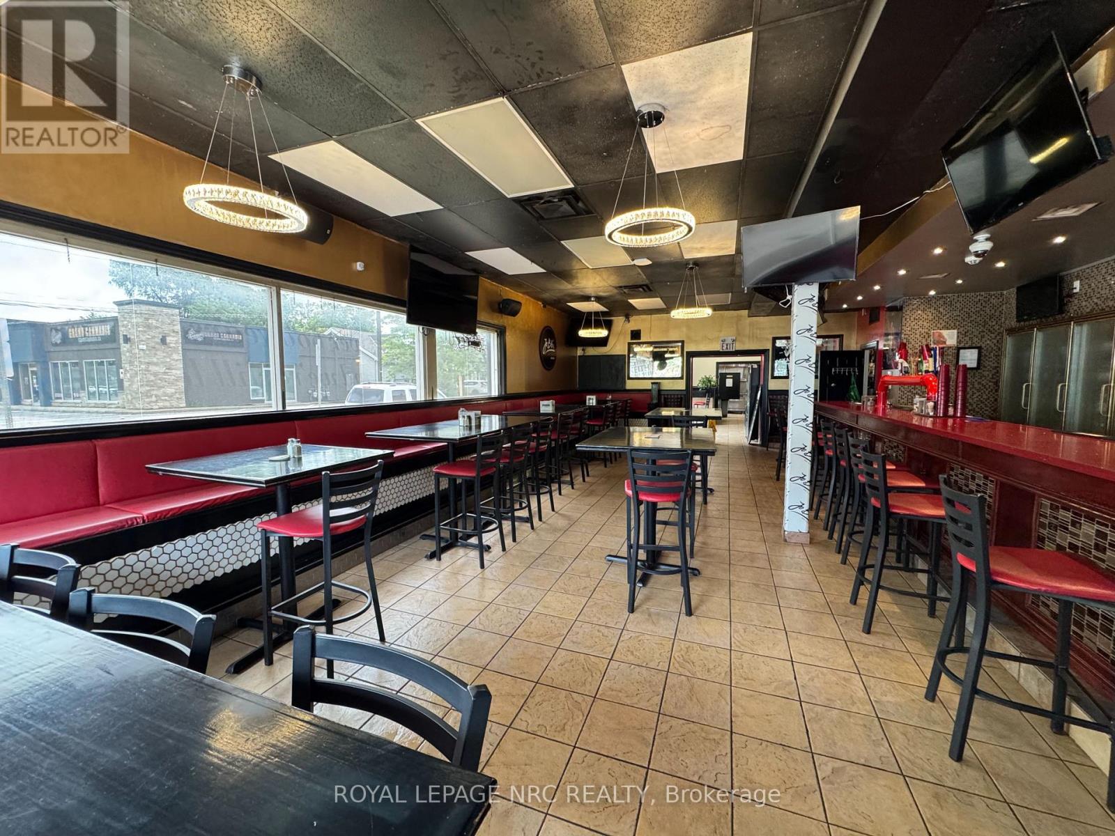 231 St. Paul Street W, St. Catharines, Ontario  L2S 2E3 - Photo 3 - X13619294