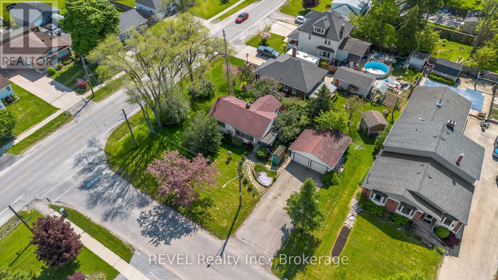 7962 BOOTH STREET, Niagara Falls, Ontario