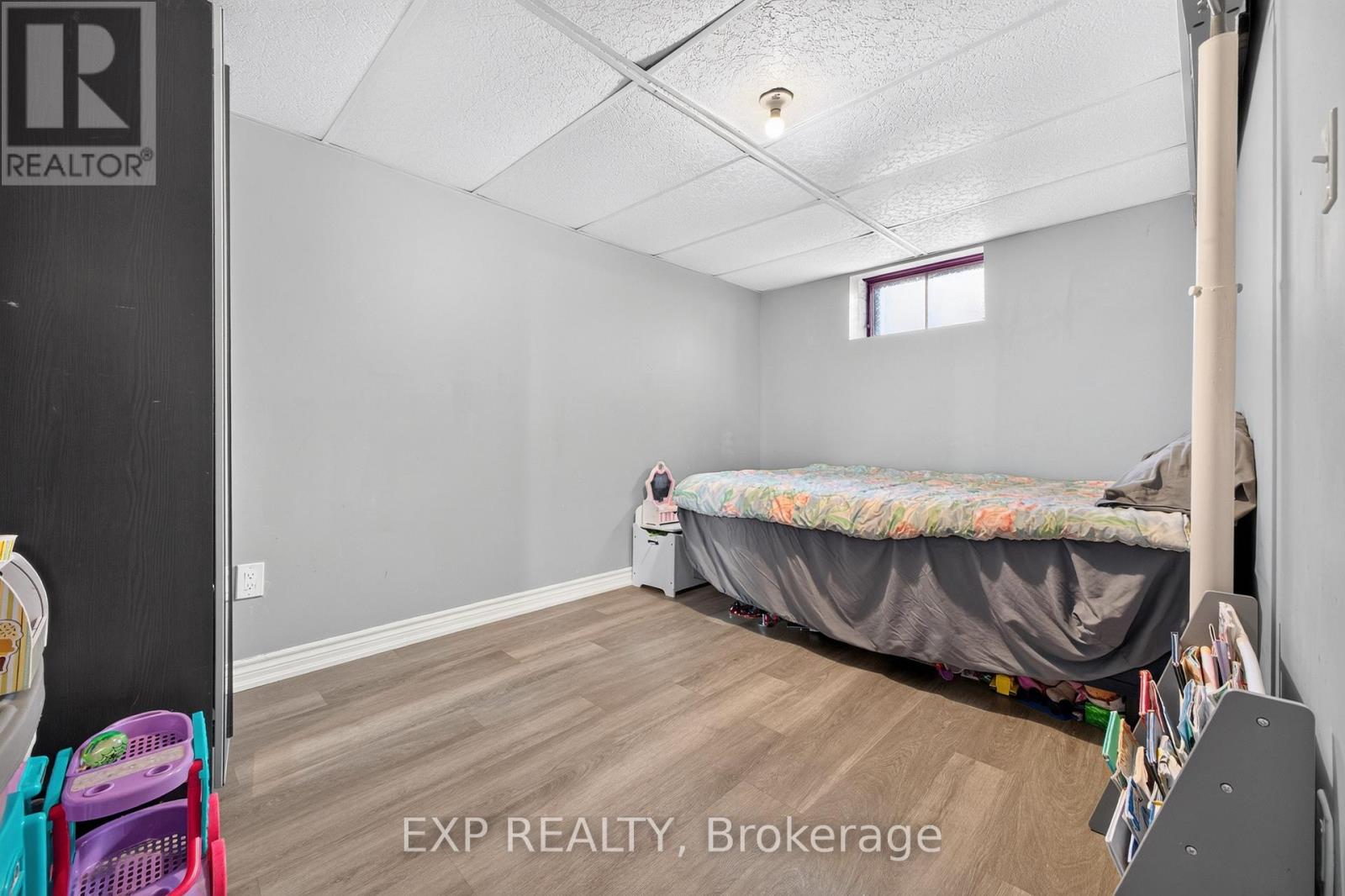 8 Dunraven Avenue, St. Catharines, Ontario  L2M 6A7 - Photo 33 - X13619518