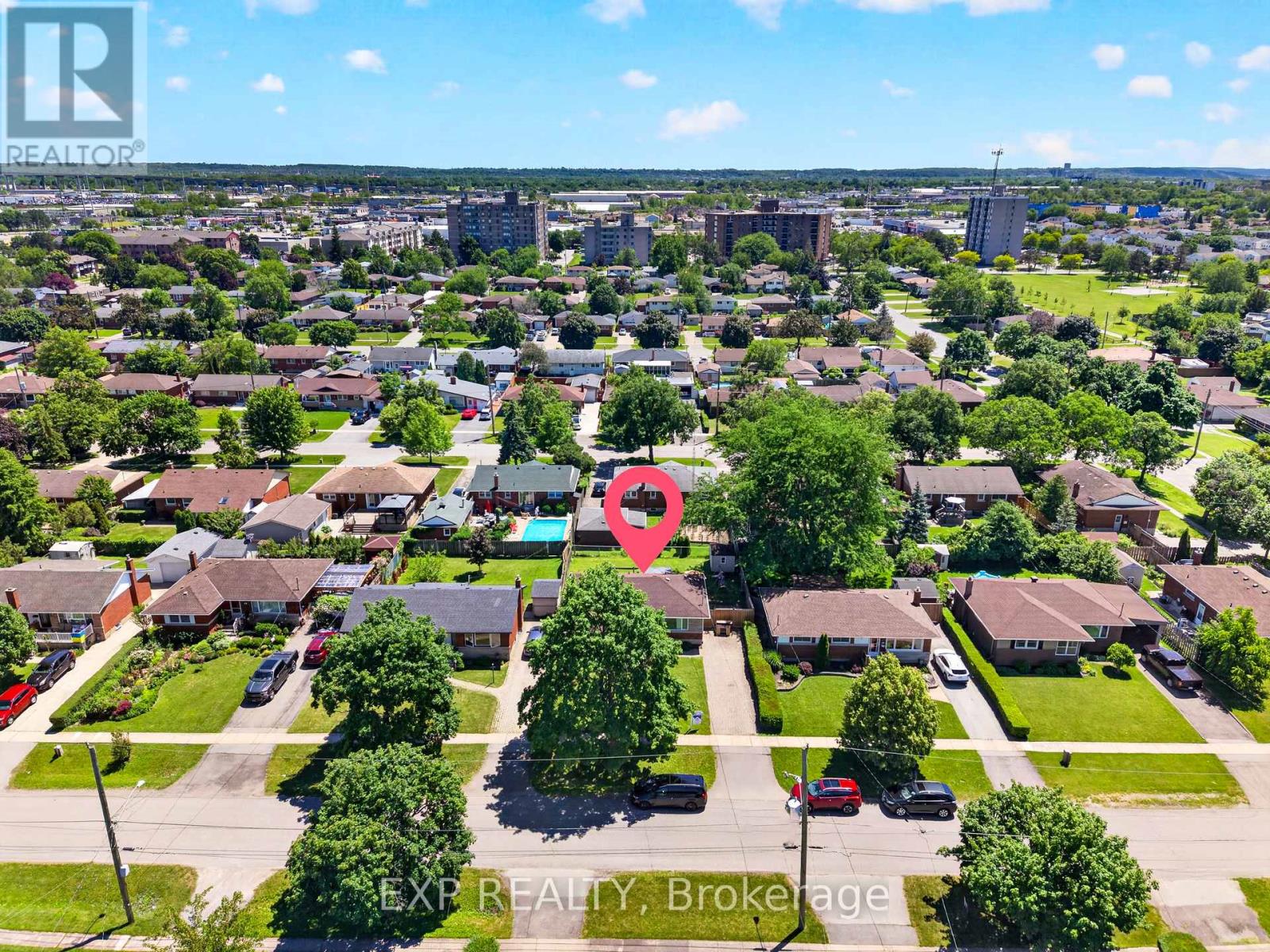 8 Dunraven Avenue, St. Catharines, Ontario  L2M 6A7 - Photo 4 - X13619518