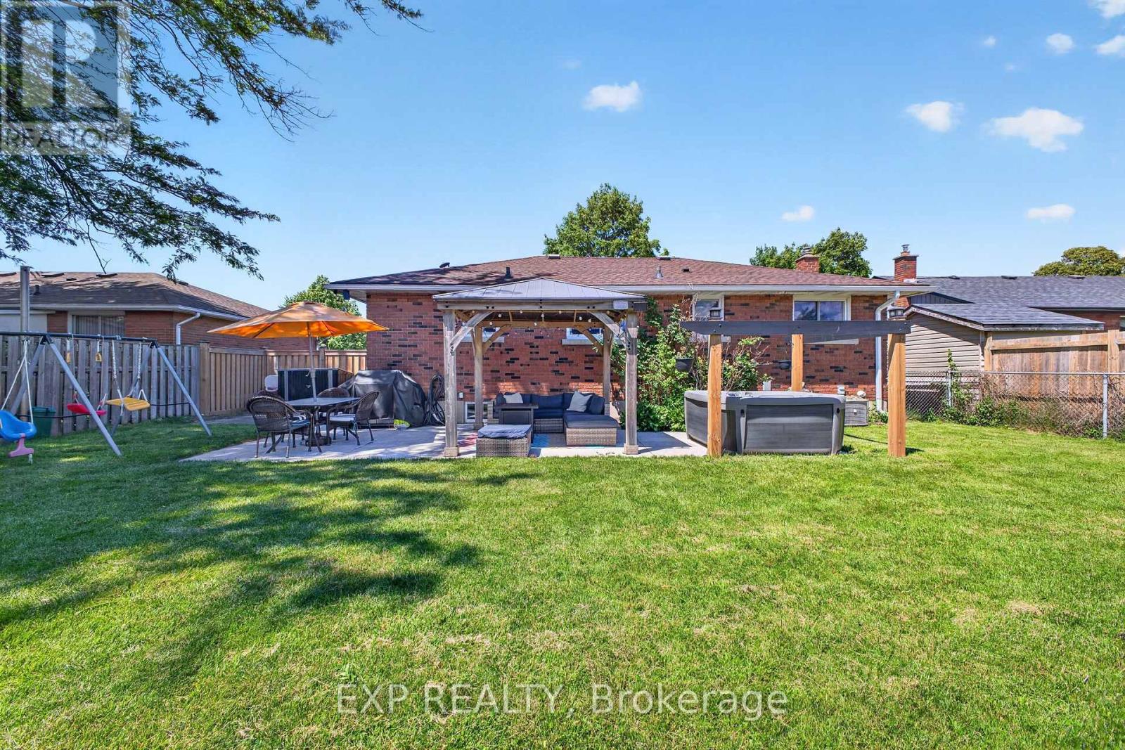 8 Dunraven Avenue, St. Catharines, Ontario  L2M 6A7 - Photo 40 - X13619518
