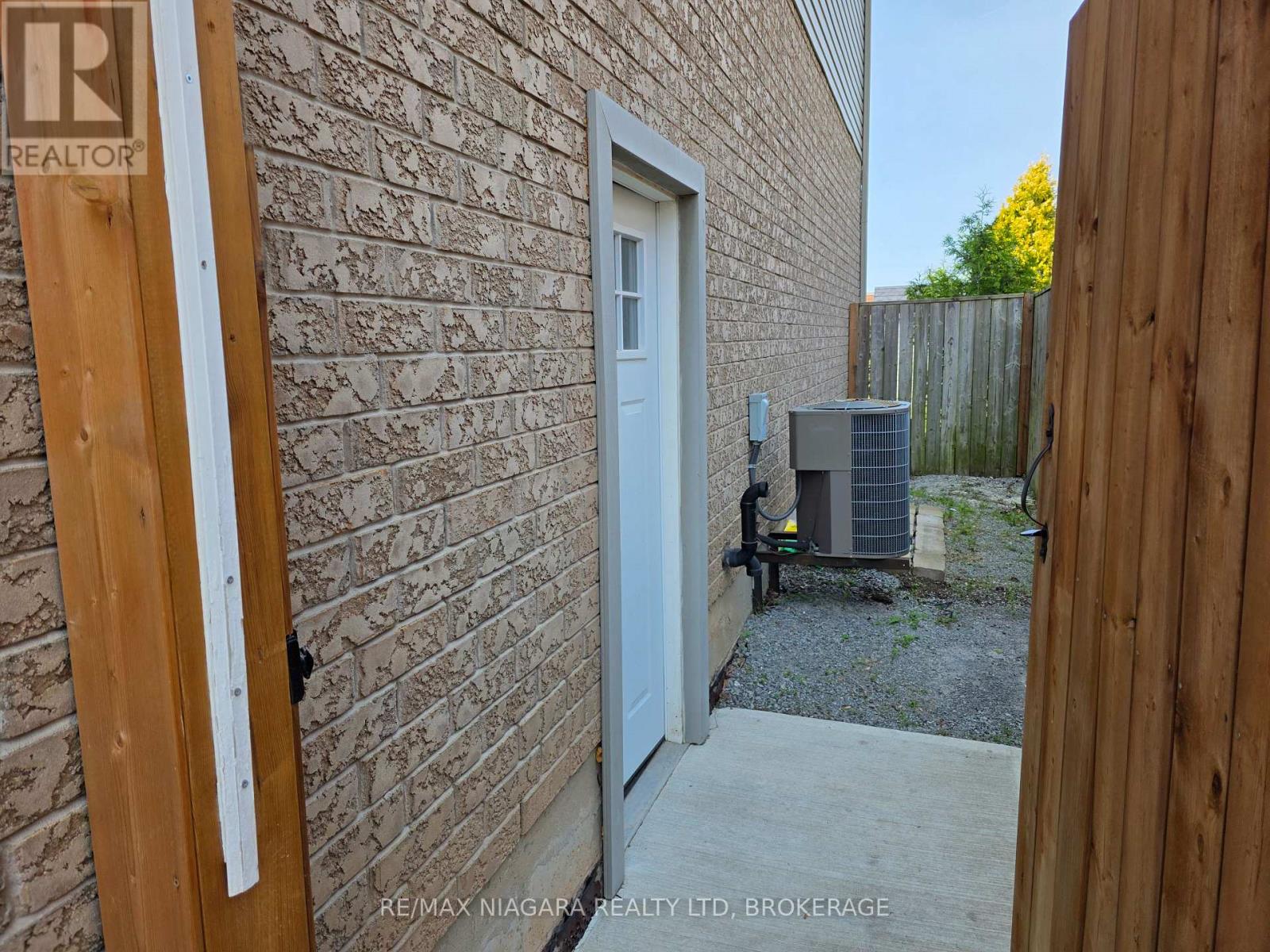 Lower Level - 8383 Heikoop Crescent, Niagara Falls, Ontario  L2H 3J7 - Photo 11 - X13619870