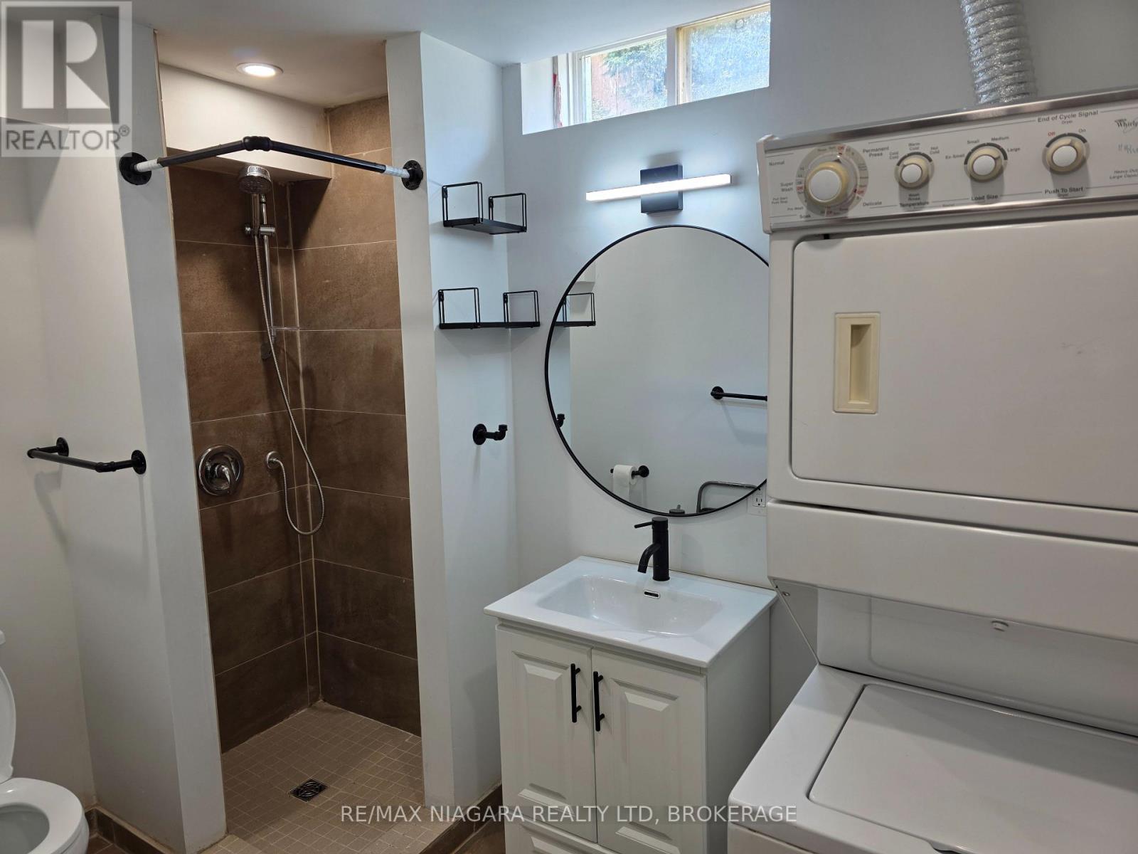 Lower Level - 8383 Heikoop Crescent, Niagara Falls, Ontario  L2H 3J7 - Photo 8 - X13619870