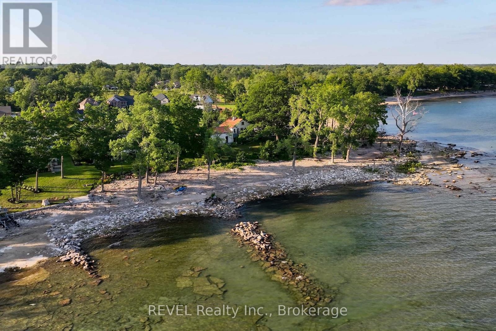 3307 LAKECREST COURT, Fort Erie, Ontario