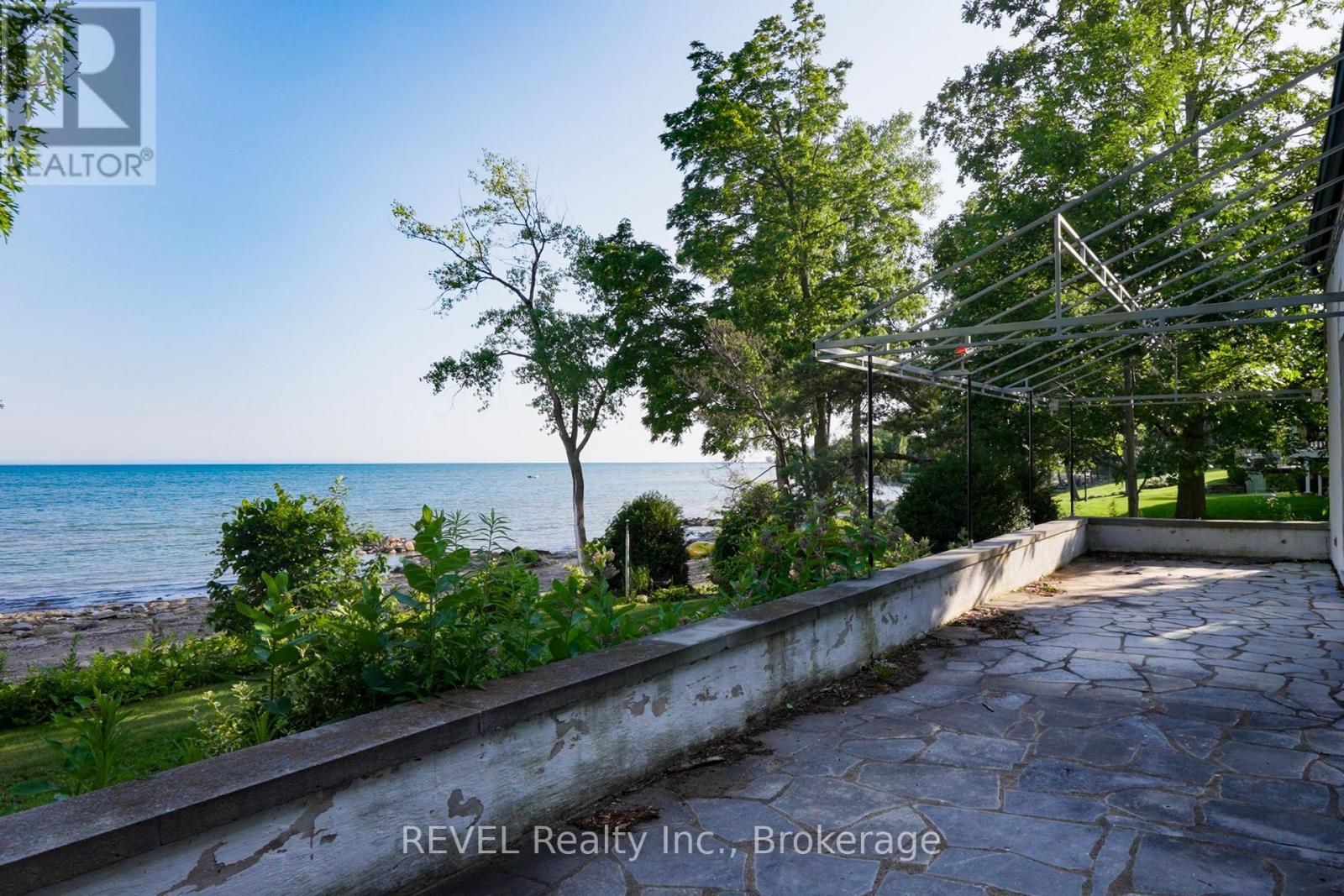 3307 Lakecrest Court, Fort Erie, Ontario  L0S 1N0 - Photo 5 - X13620388