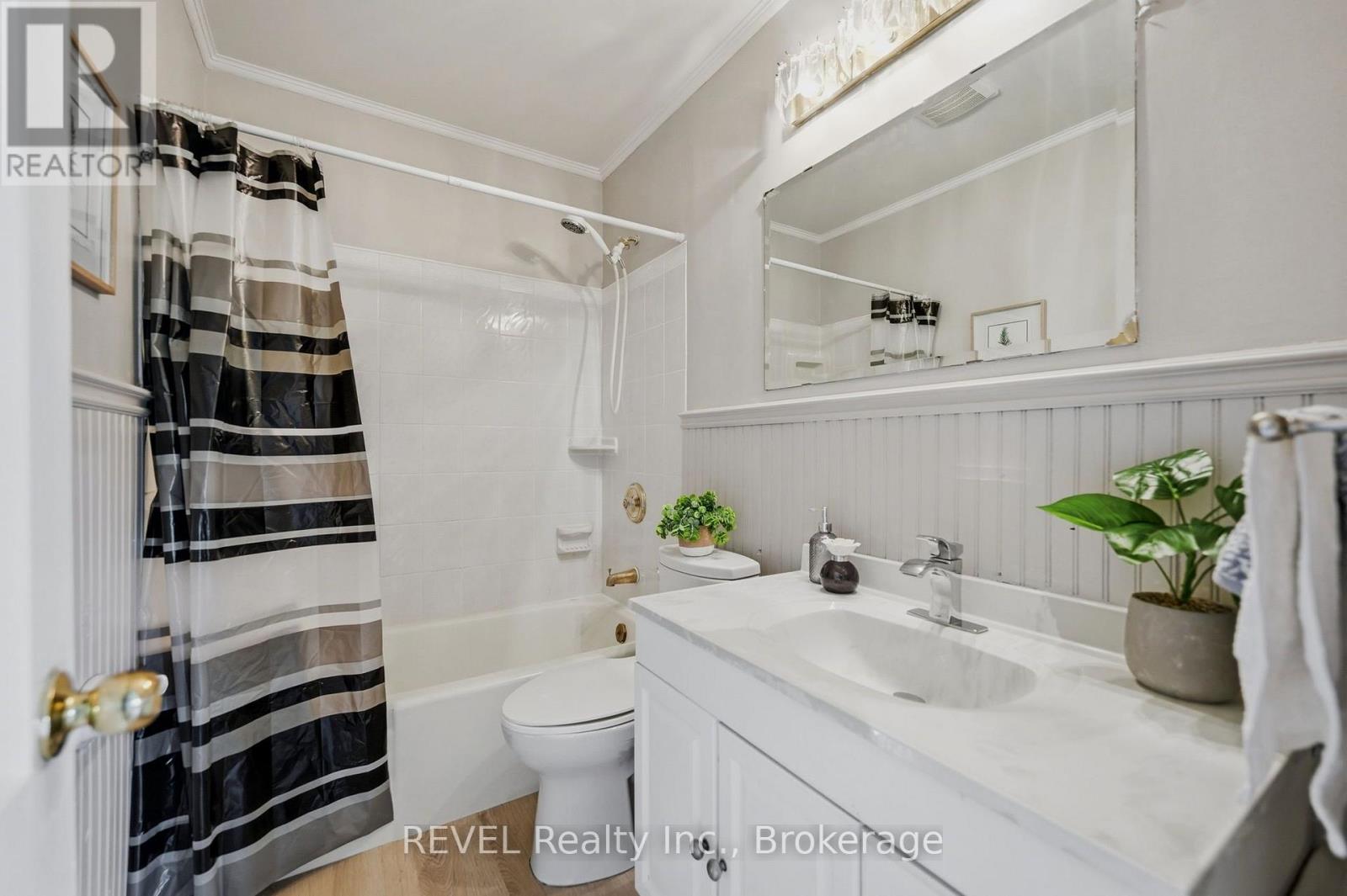 7962 Booth Street, Niagara Falls, Ontario  L2H 1E8 - Photo 13 - X13620764