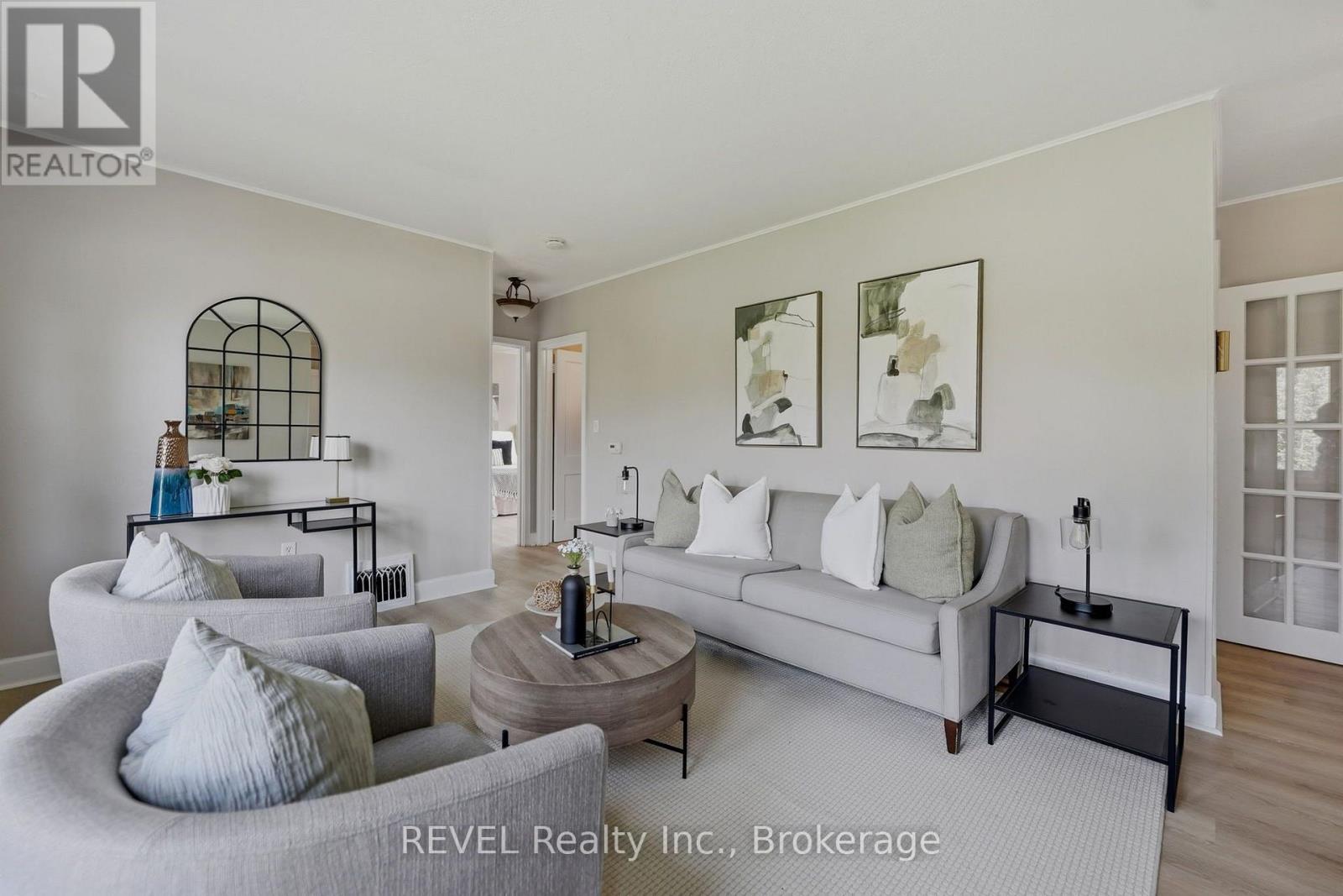 7962 Booth Street, Niagara Falls, Ontario  L2H 1E8 - Photo 3 - X13620764