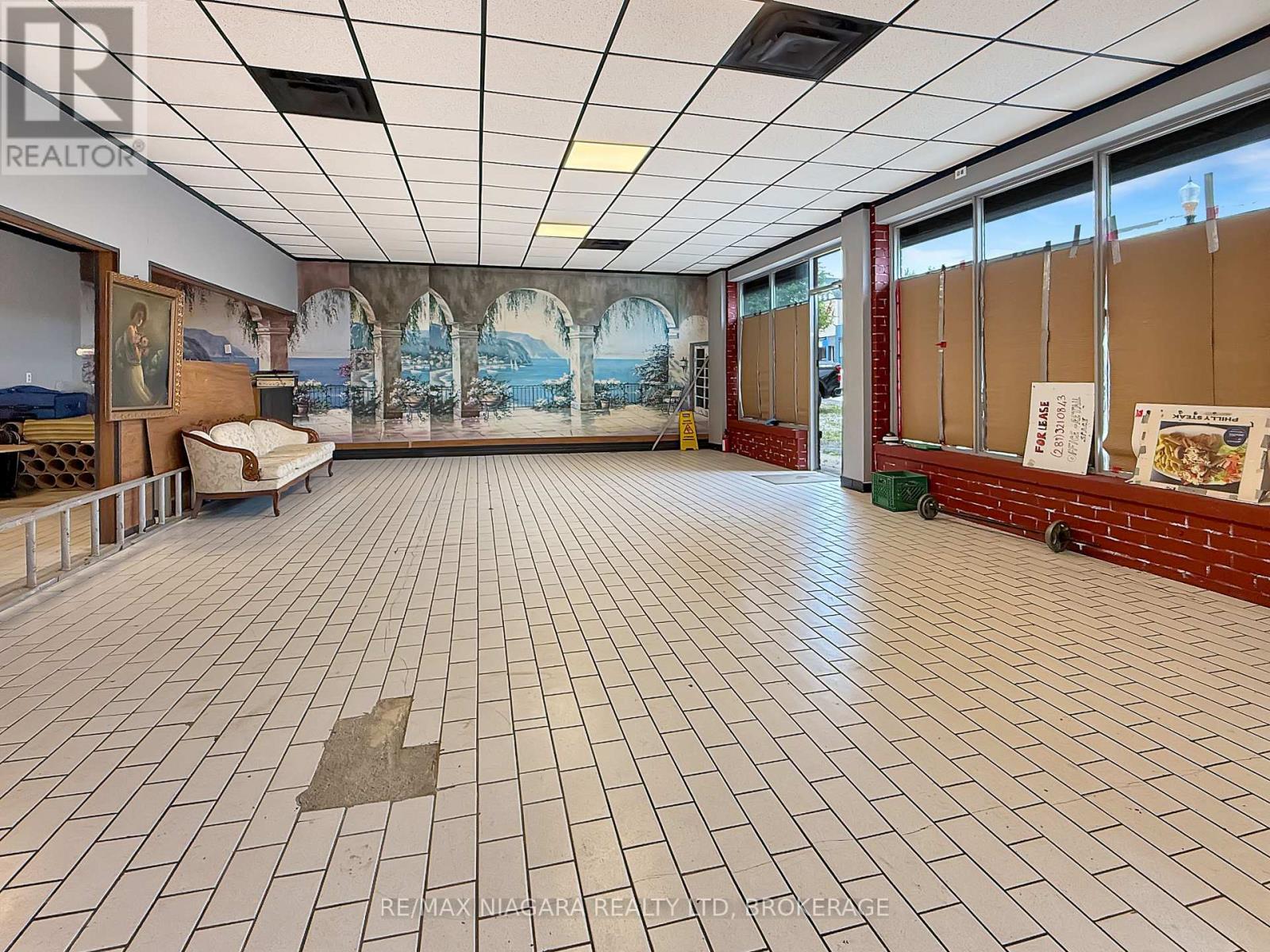 607 Niagara Boulevard, Fort Erie, Ontario  L2A 3H5 - Photo 5 - X13620880