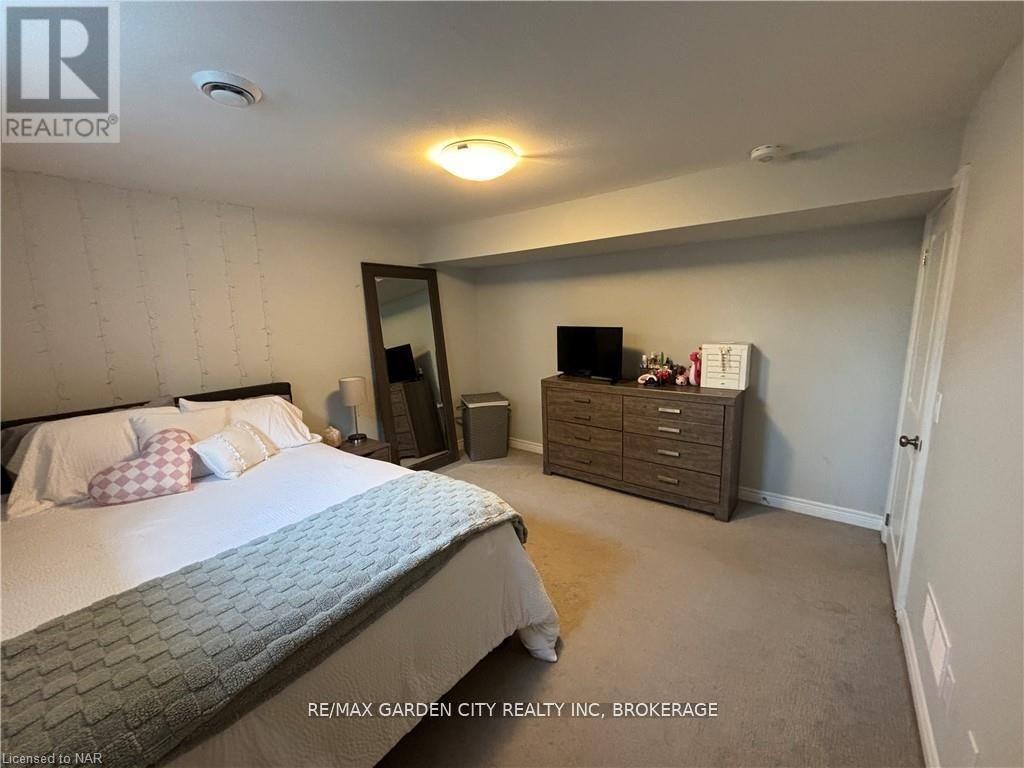 34 Bounty Avenue, Thorold, Ontario  L2V 0H3 - Photo 21 - X13621070