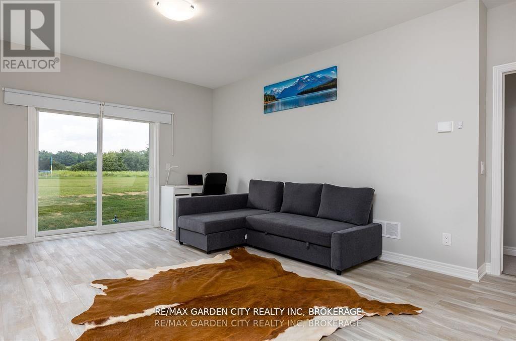 34 Bounty Avenue, Thorold, Ontario  L2V 0H3 - Photo 8 - X13621070