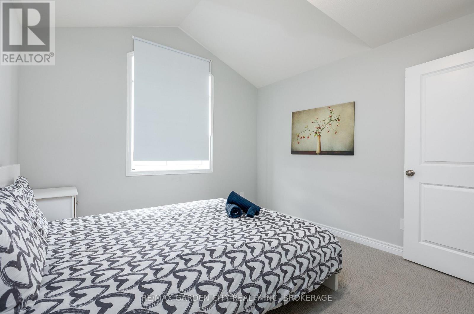 33 Bounty Avenue, Thorold, Ontario  L2V 0H3 - Photo 15 - X13621072