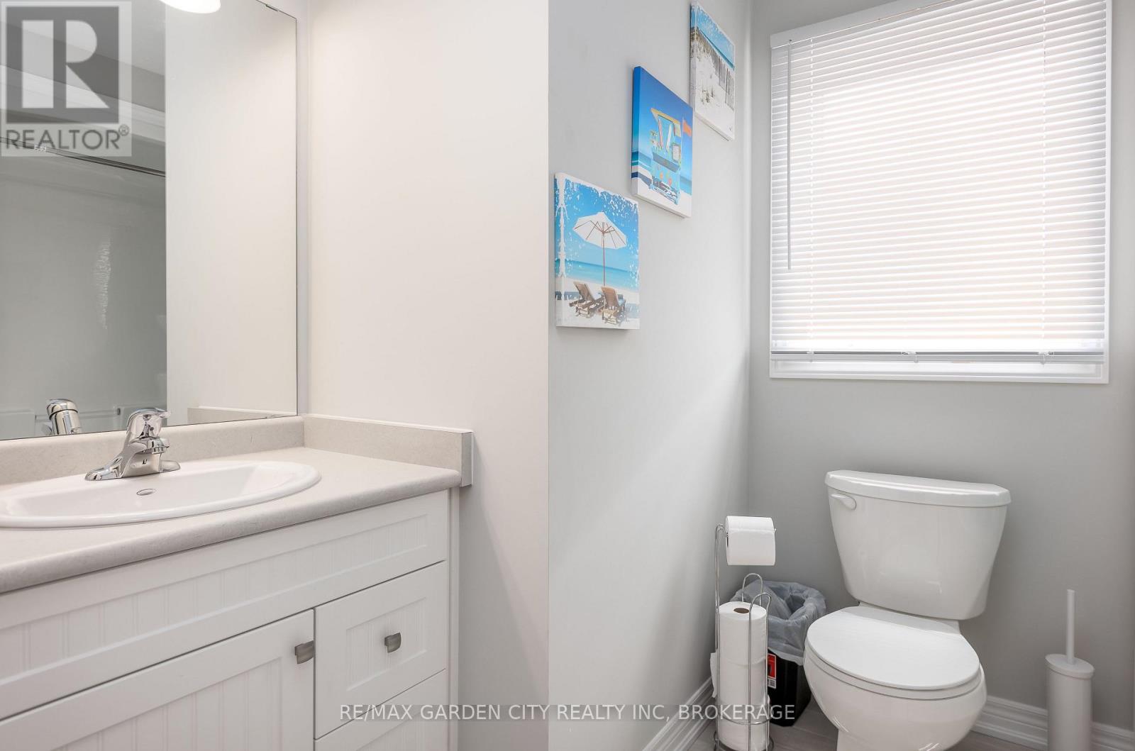 33 Bounty Avenue, Thorold, Ontario  L2V 0H3 - Photo 17 - X13621072