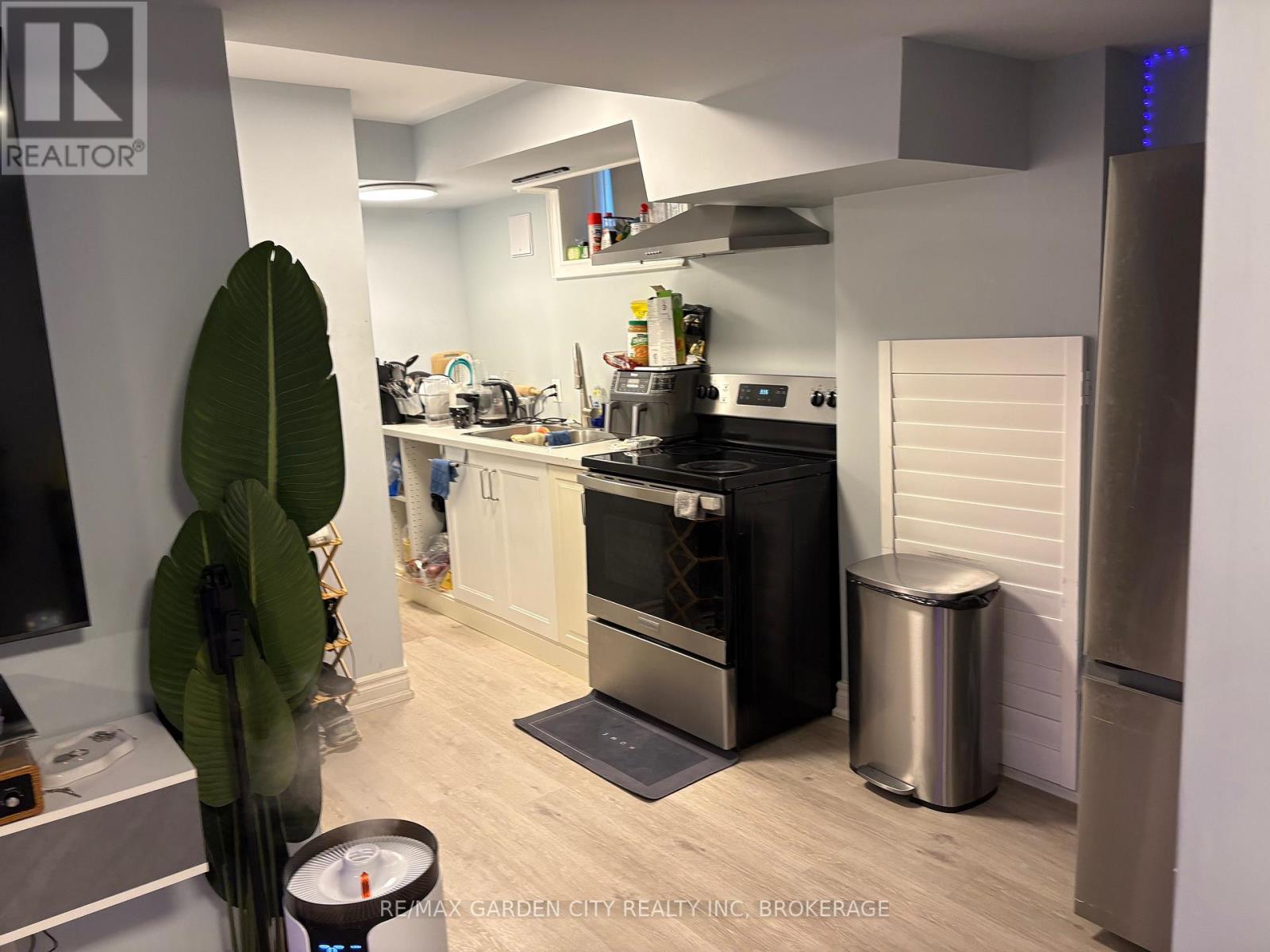 33 Bounty Avenue, Thorold, Ontario  L2V 0H3 - Photo 25 - X13621072