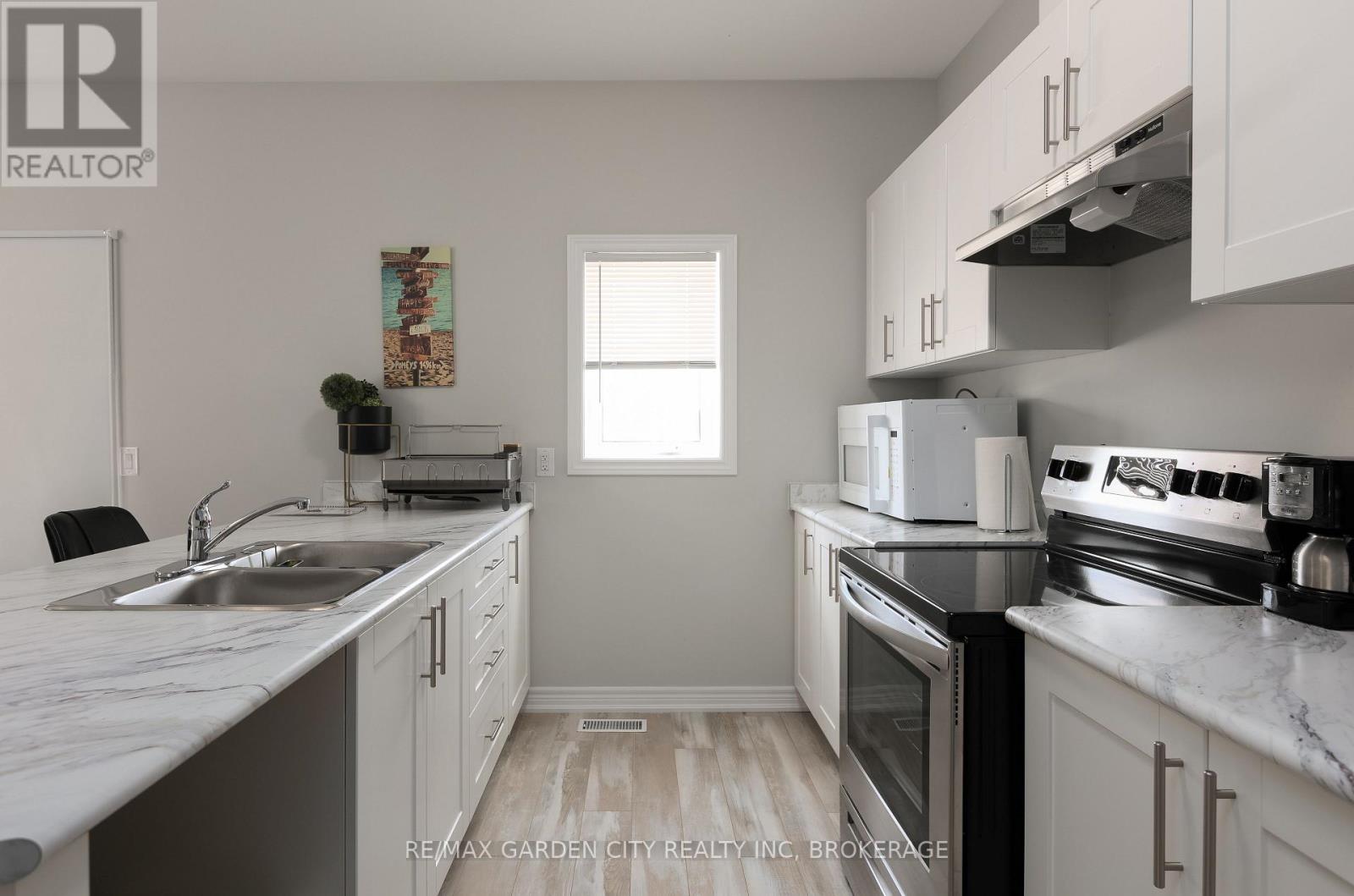33 Bounty Avenue, Thorold, Ontario  L2V 0H3 - Photo 6 - X13621072