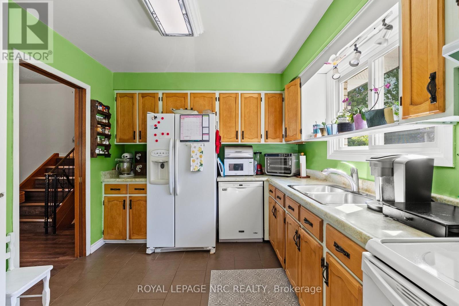 21 Upper Canada Drive, Niagara-On-The-Lake, Ontario  L0S 1J0 - Photo 8 - X13621438