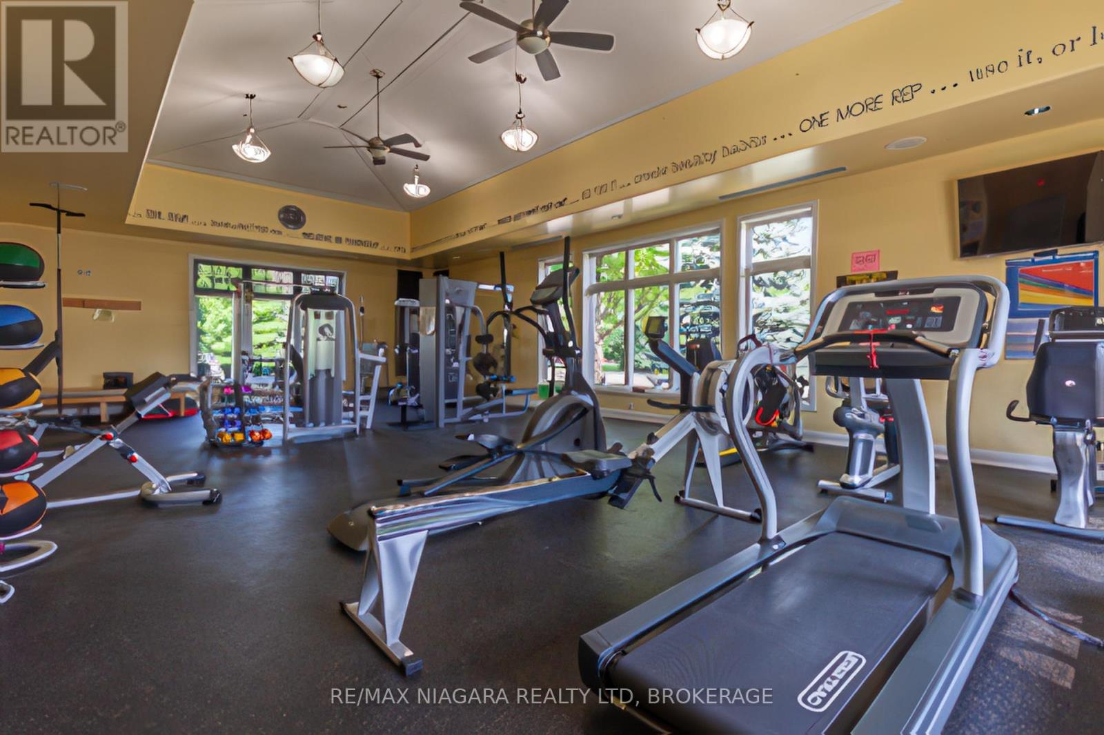 3538 Algonquin Drive, Fort Erie, Ontario  L0S 1N0 - Photo 49 - X13621674
