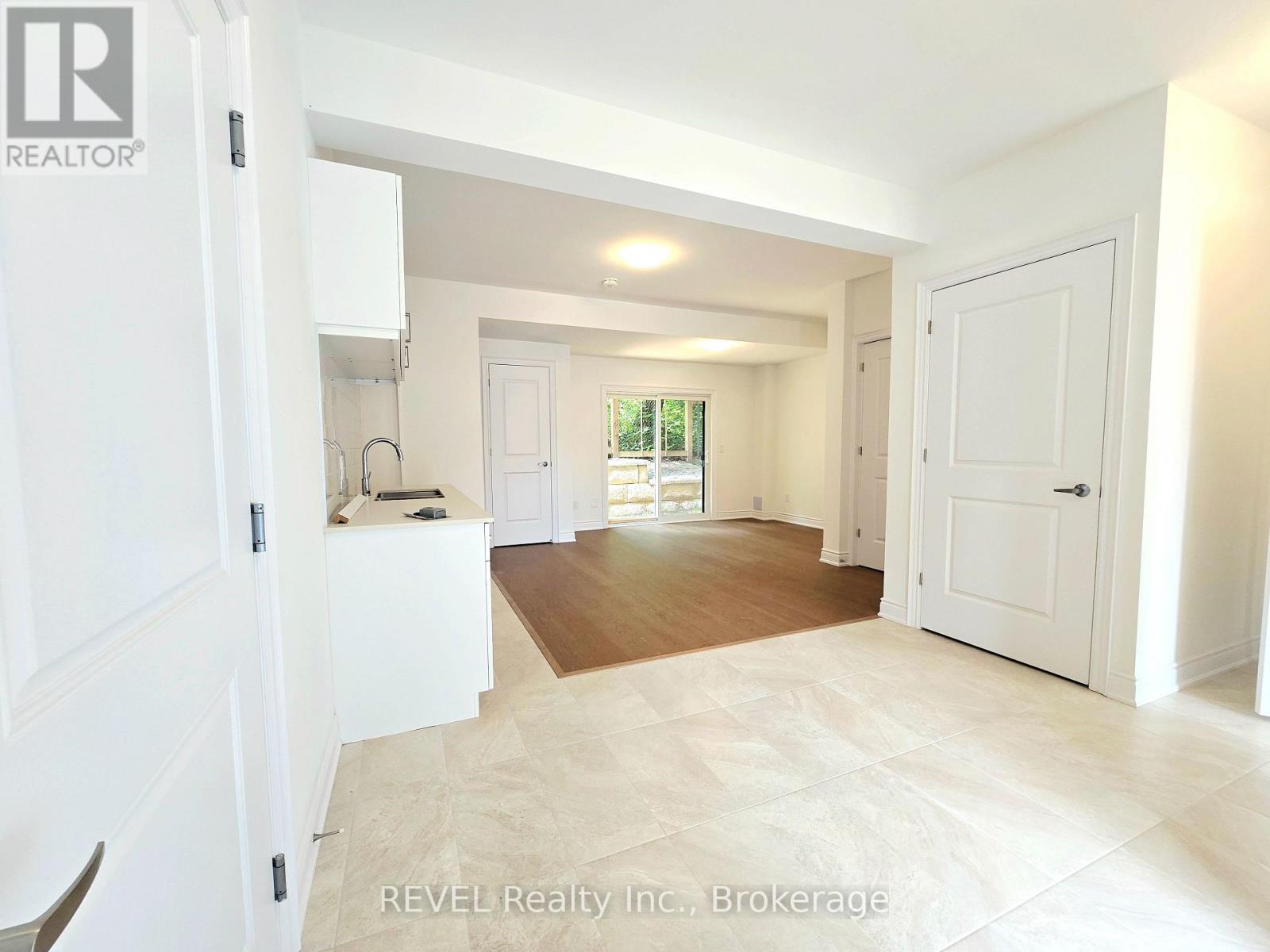 2 - 15 Lake Street, Grimsby, Ontario  L3M 2G4 - Photo 13 - X13622334