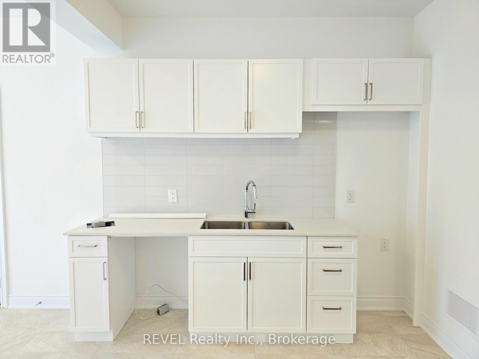 2 - 15 Lake Street, Grimsby, Ontario  L3M 2G4 - Photo 14 - X13622334