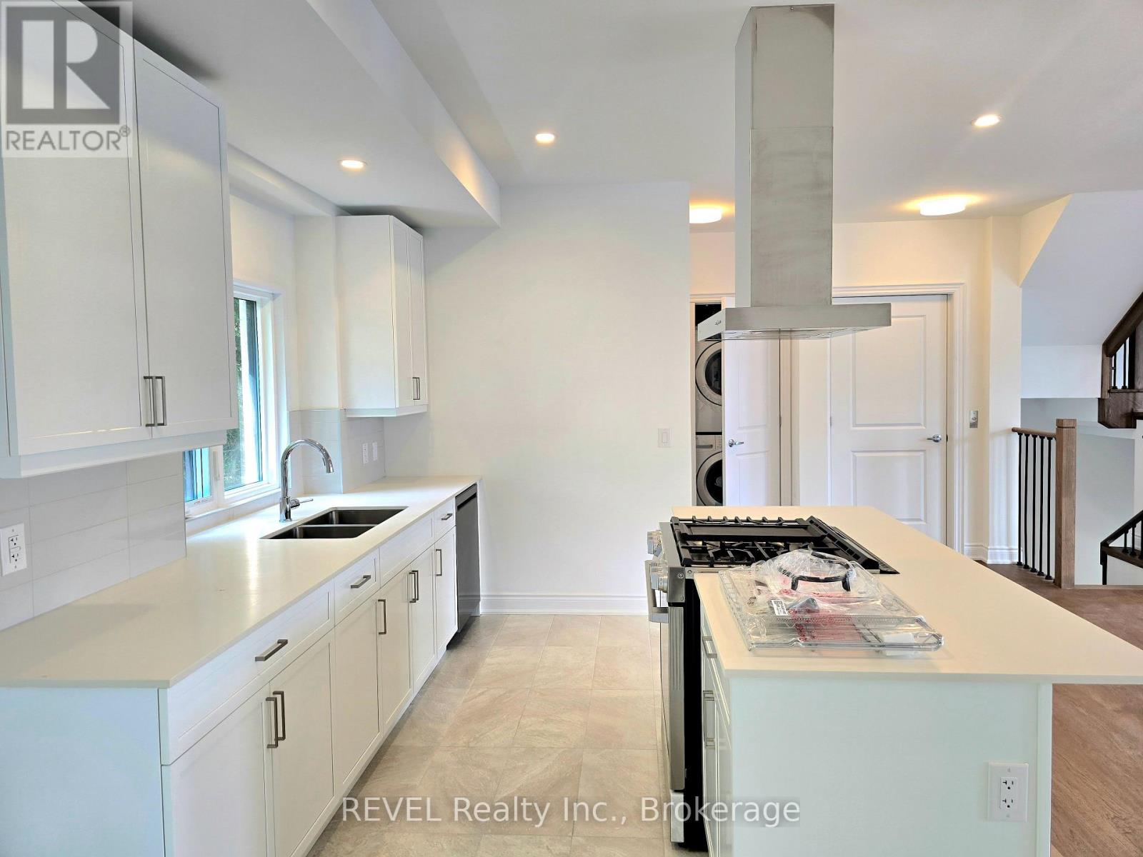 2 - 15 Lake Street, Grimsby, Ontario  L3M 2G4 - Photo 27 - X13622334