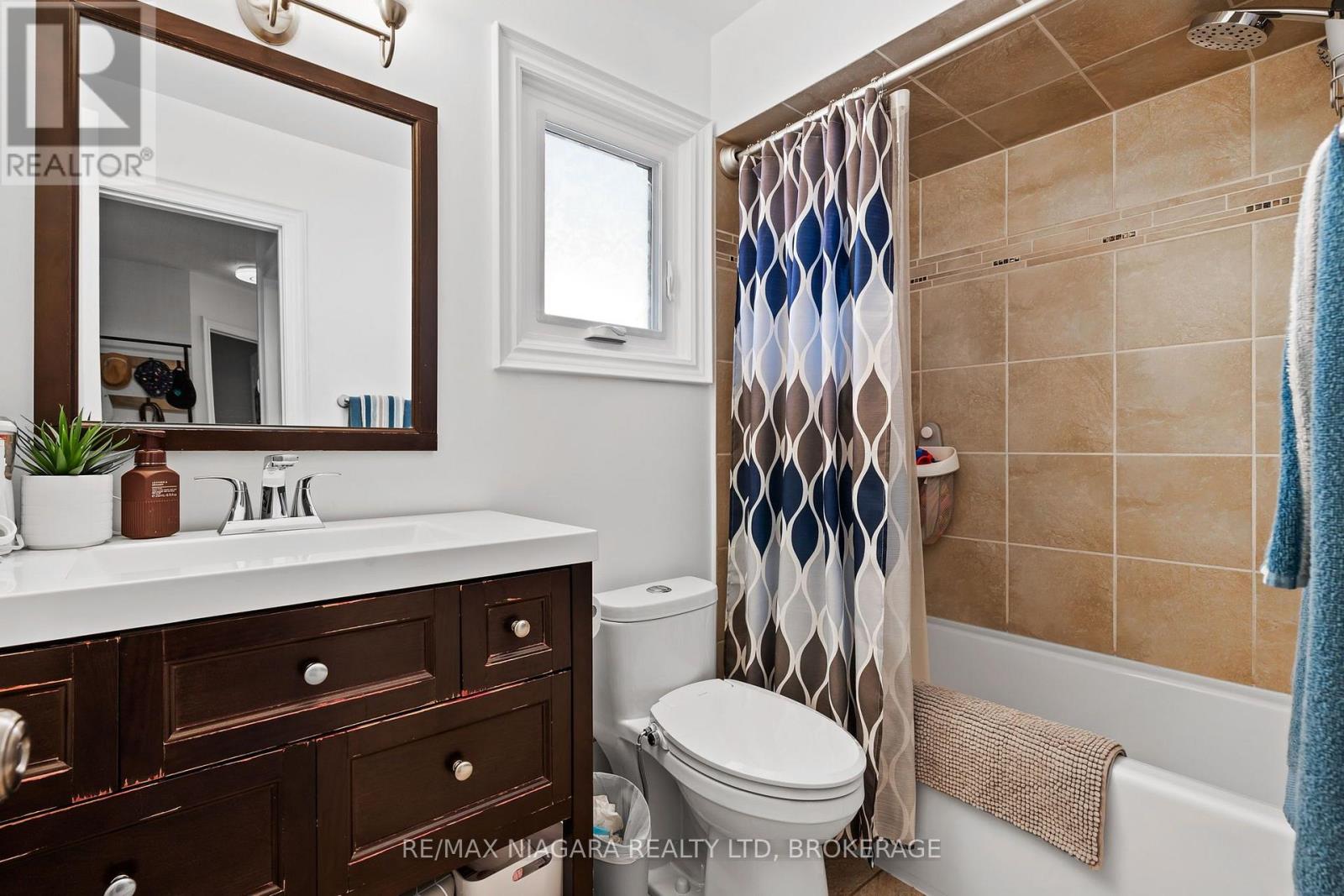 17 Jackson Court W, Welland, Ontario  L3C 7G2 - Photo 15 - X13622662