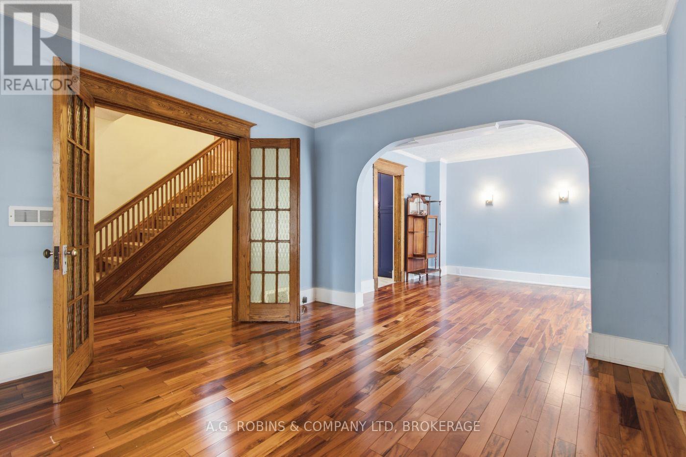 6345 Barker Street, Niagara Falls, Ontario  L2G 1Y6 - Photo 12 - X13622890