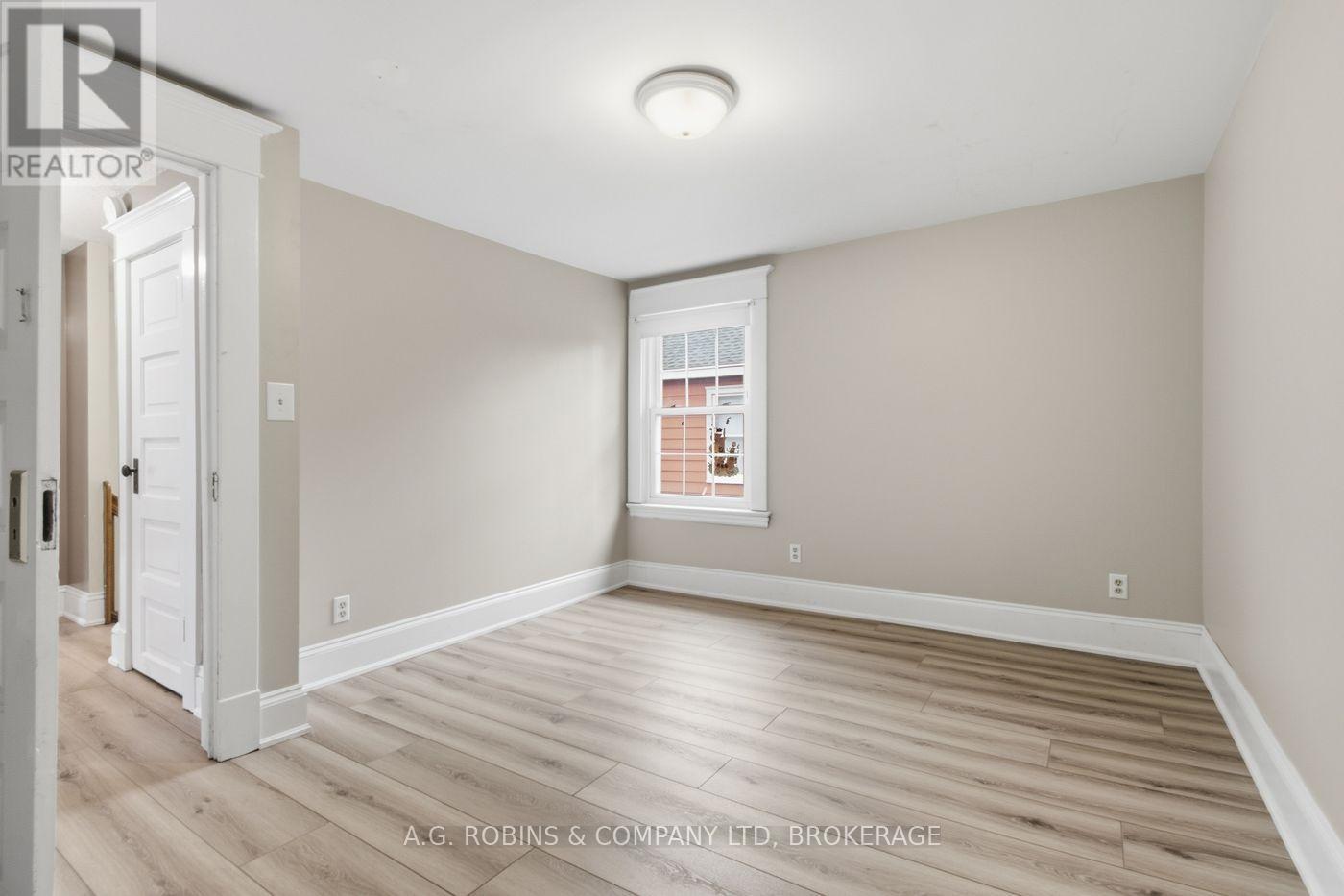 6345 Barker Street, Niagara Falls, Ontario  L2G 1Y6 - Photo 22 - X13622890