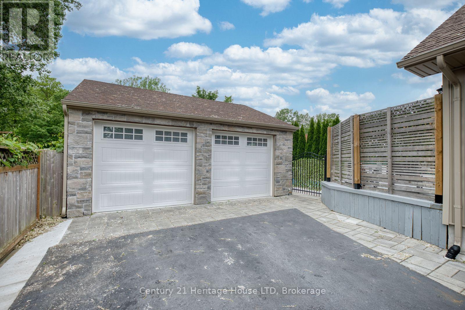 6021 Montrose Road, Niagara Falls, Ontario  L2H 1L4 - Photo 34 - X13623498