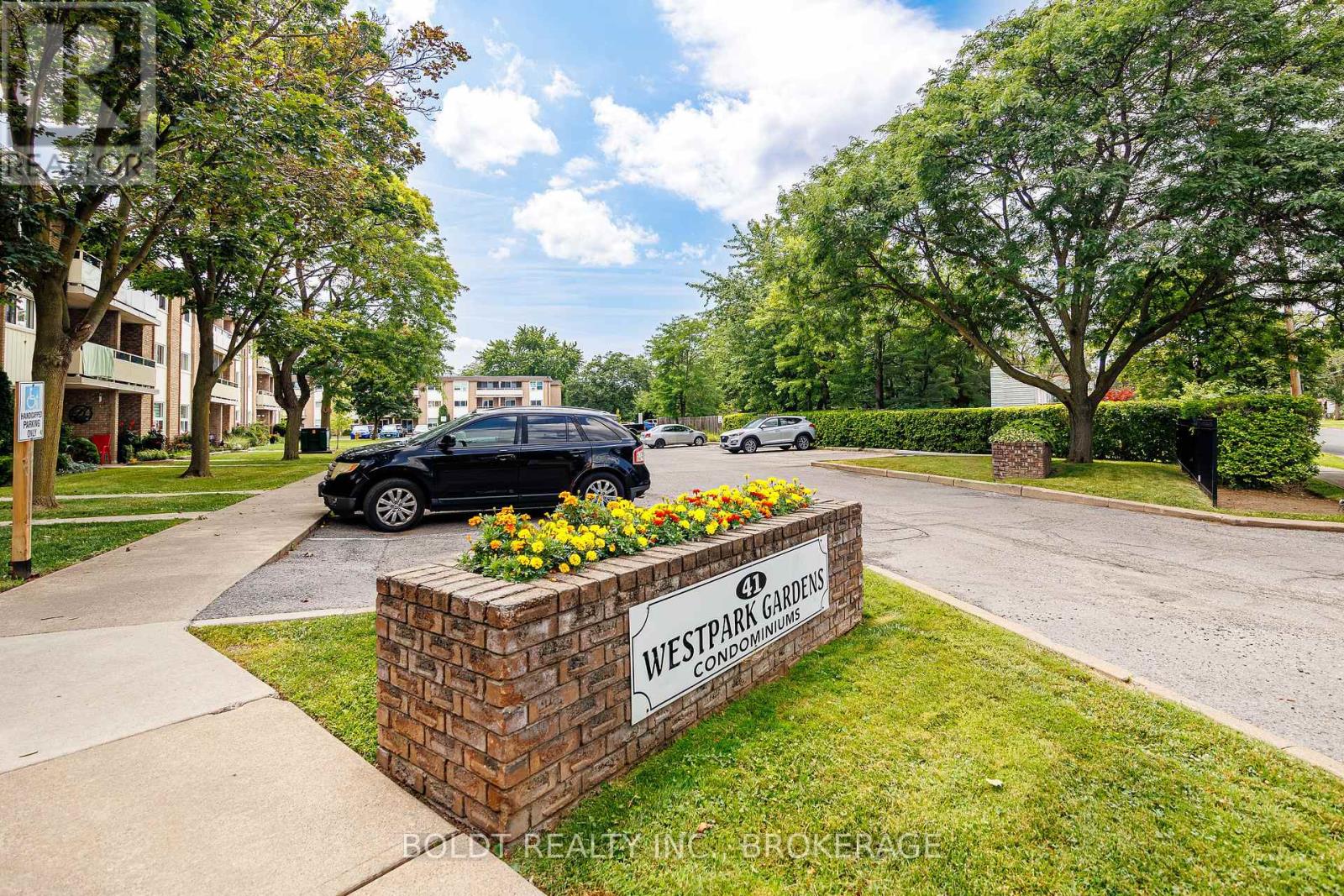 209 - 41 RYKERT STREET, St. Catharines, Ontario
