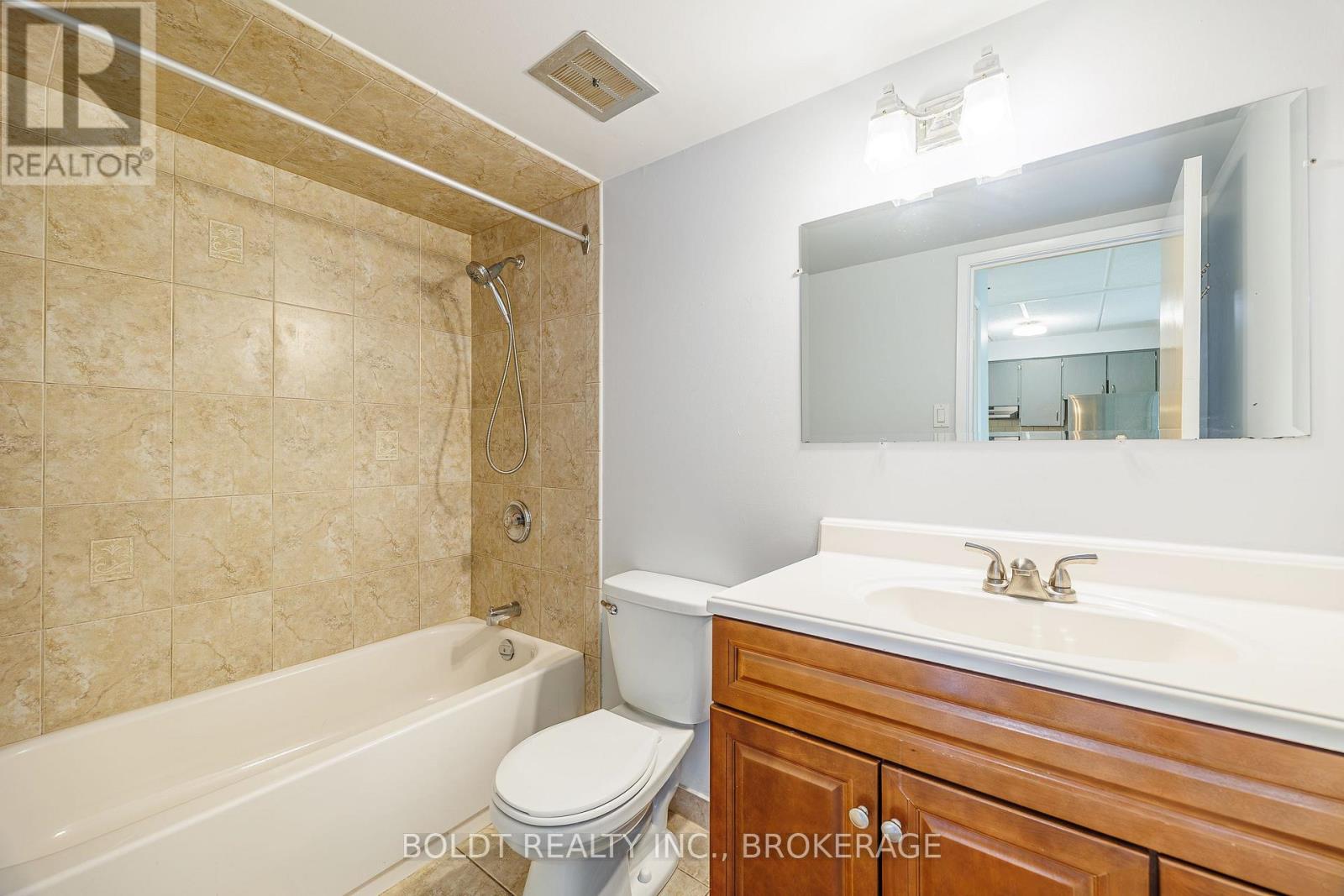 209 - 41 Rykert Street, St. Catharines, Ontario  L2S 3A4 - Photo 11 - X13624058
