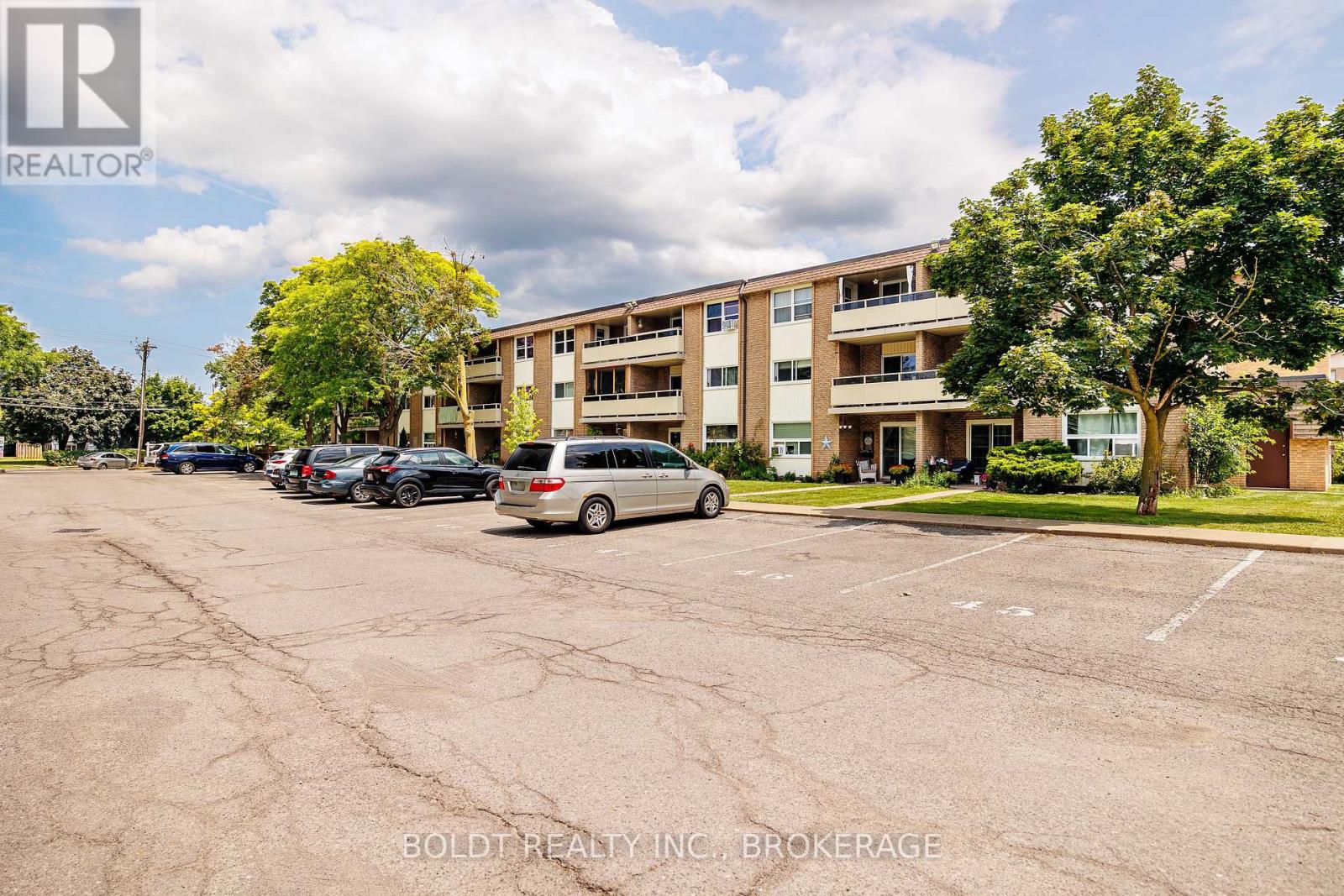 209 - 41 Rykert Street, St. Catharines, Ontario  L2S 3A4 - Photo 4 - X13624058