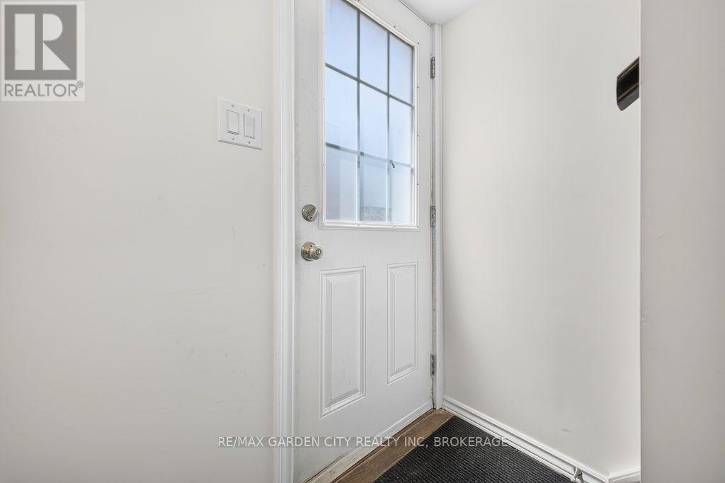 Lower - 191 East 43rd Street, Hamilton, Ontario  L8T 3C3 - Photo 11 - X13624854