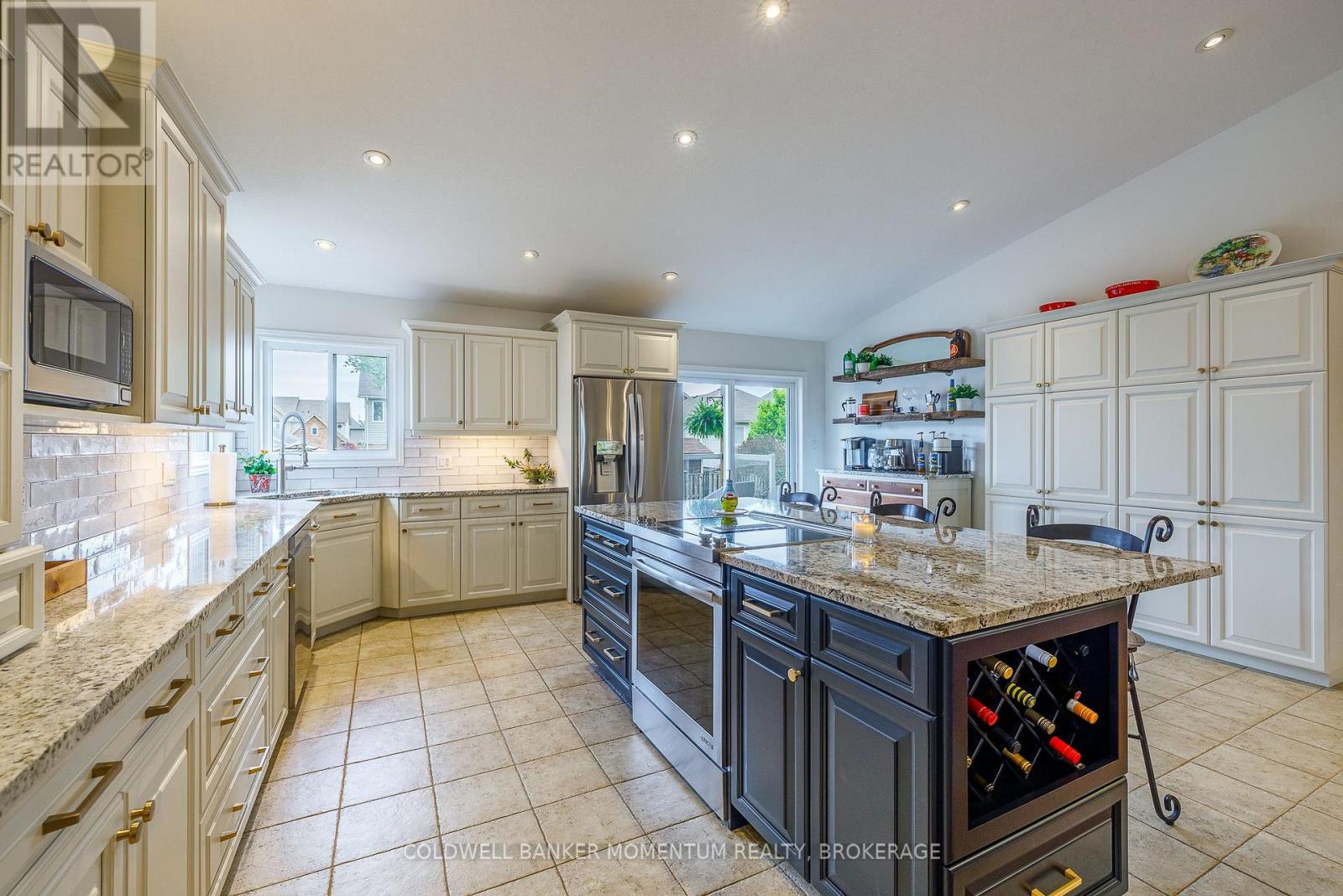 19 Damson Street, St. Catharines, Ontario  L2S 4B2 - Photo 7 - X13624926