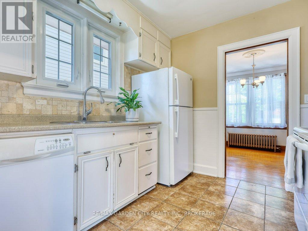 192a Ontario Street, St. Catharines, Ontario  L2R 5L1 - Photo 14 - X13625094