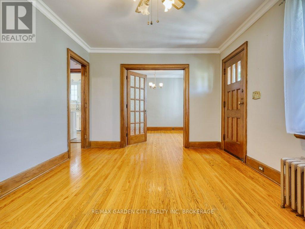 192a Ontario Street, St. Catharines, Ontario  L2R 5L1 - Photo 8 - X13625094