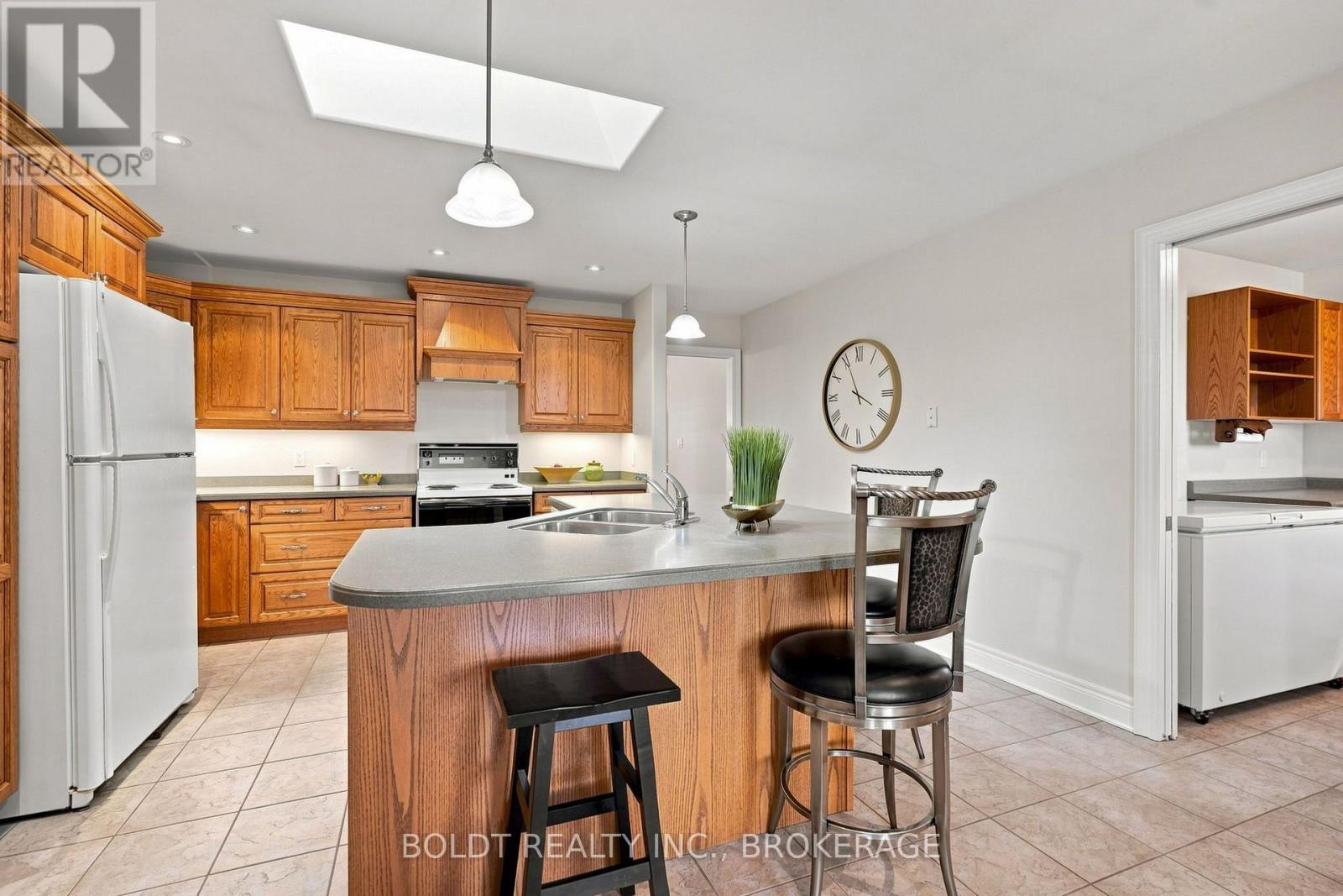 9 Nicholas Drive, St. Catharines, Ontario  L2S 4C2 - Photo 22 - X13625208