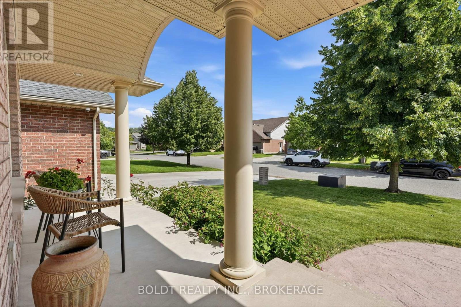 9 Nicholas Drive, St. Catharines, Ontario  L2S 4C2 - Photo 8 - X13625208