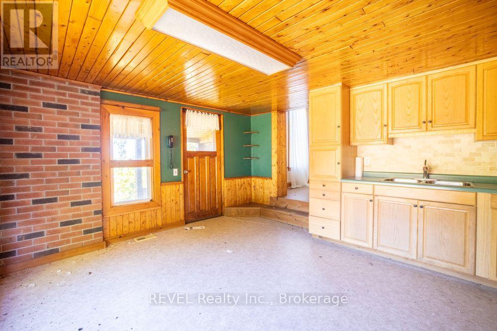 2277 Ridgemount Road, Fort Erie, Ontario  L0S 1S0 - Photo 17 - X13625766