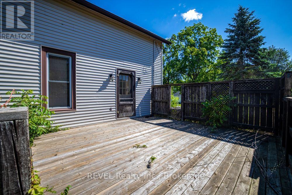 2277 Ridgemount Road, Fort Erie, Ontario  L0S 1S0 - Photo 7 - X13625766