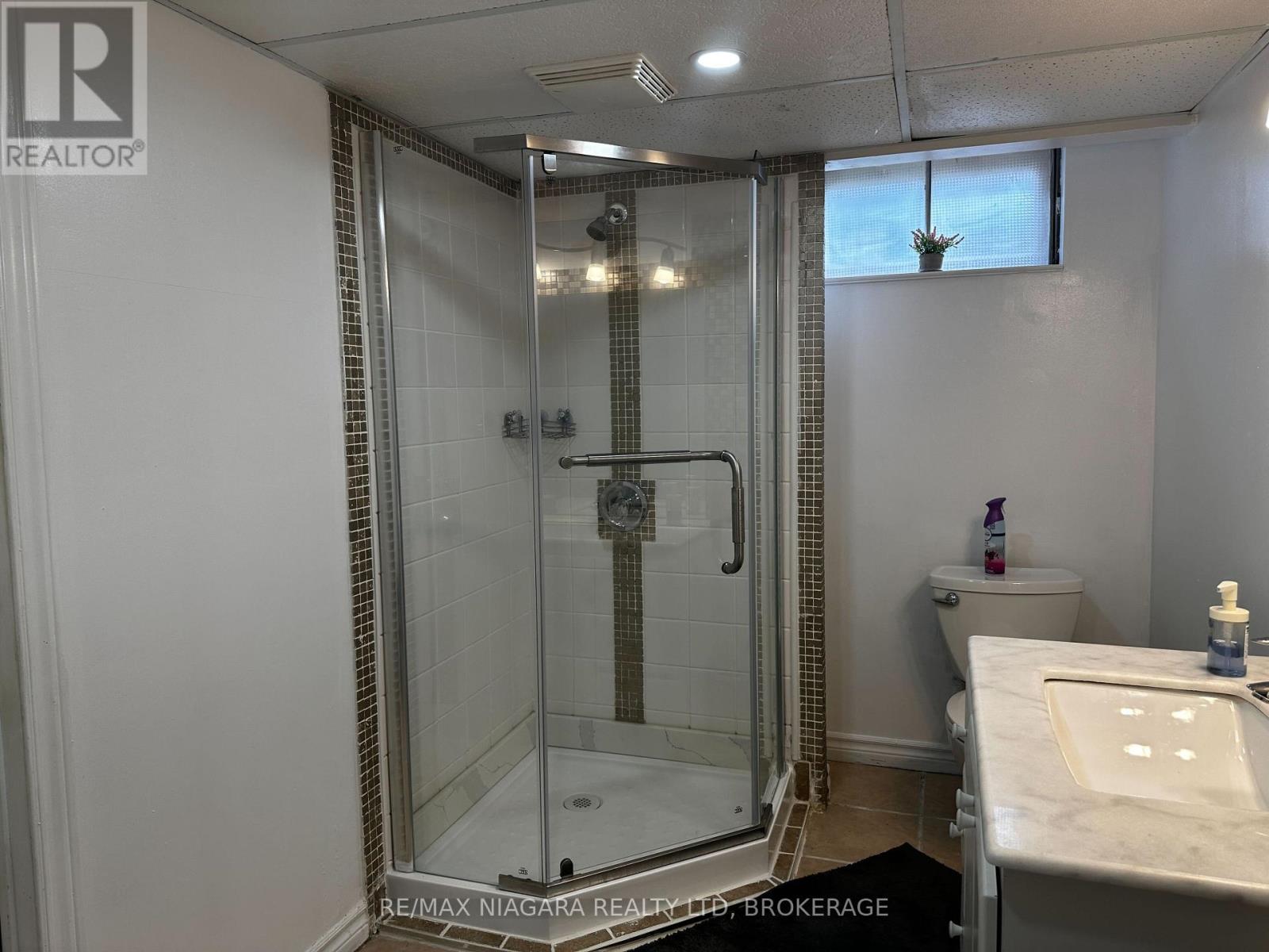 Lower - 43a Beachaven Drive, St. Catharines, Ontario  L2M 1A6 - Photo 8 - X13626118