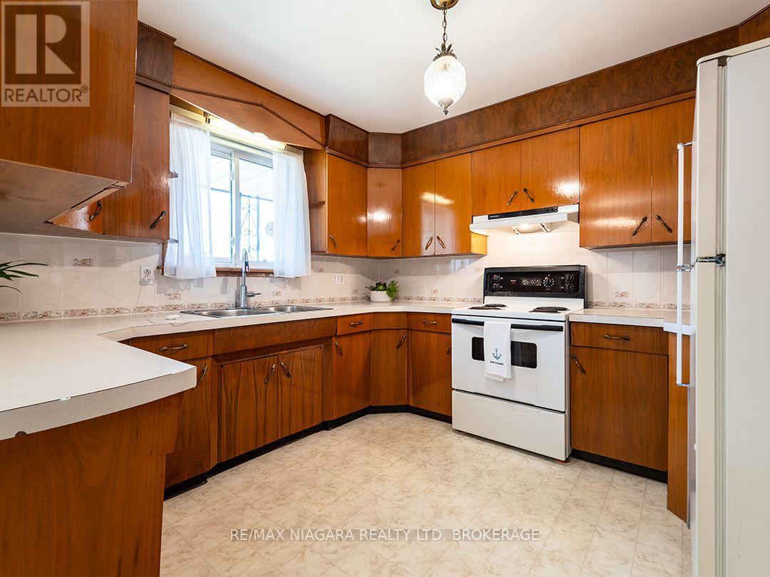 167 Wellington Street, Port Colborne, Ontario  L3K 2K1 - Photo 13 - X13626316