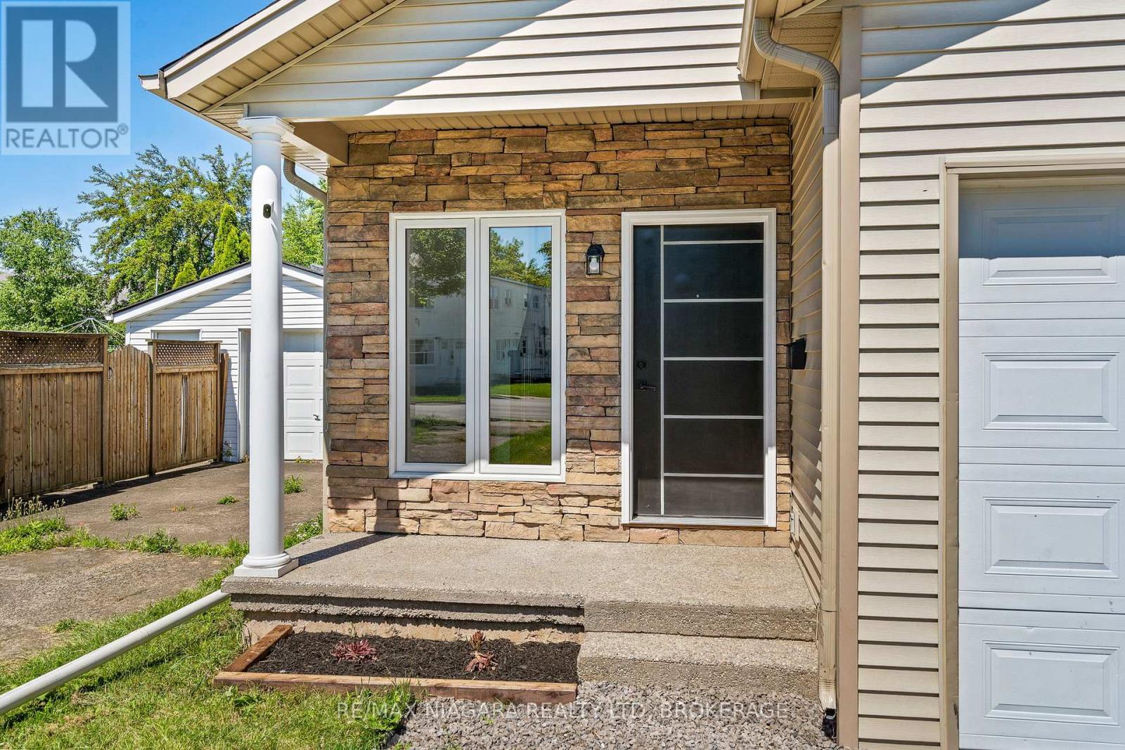 46a Pelham Road, St. Catharines, Ontario  L2S 1R4 - Photo 23 - X13626782