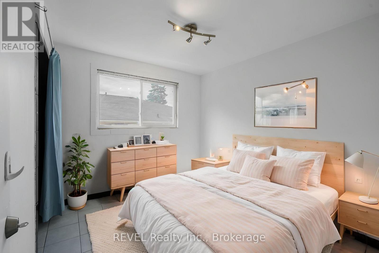 552 First Avenue, Welland, Ontario  L3C 1Z3 - Photo 12 - X13626948
